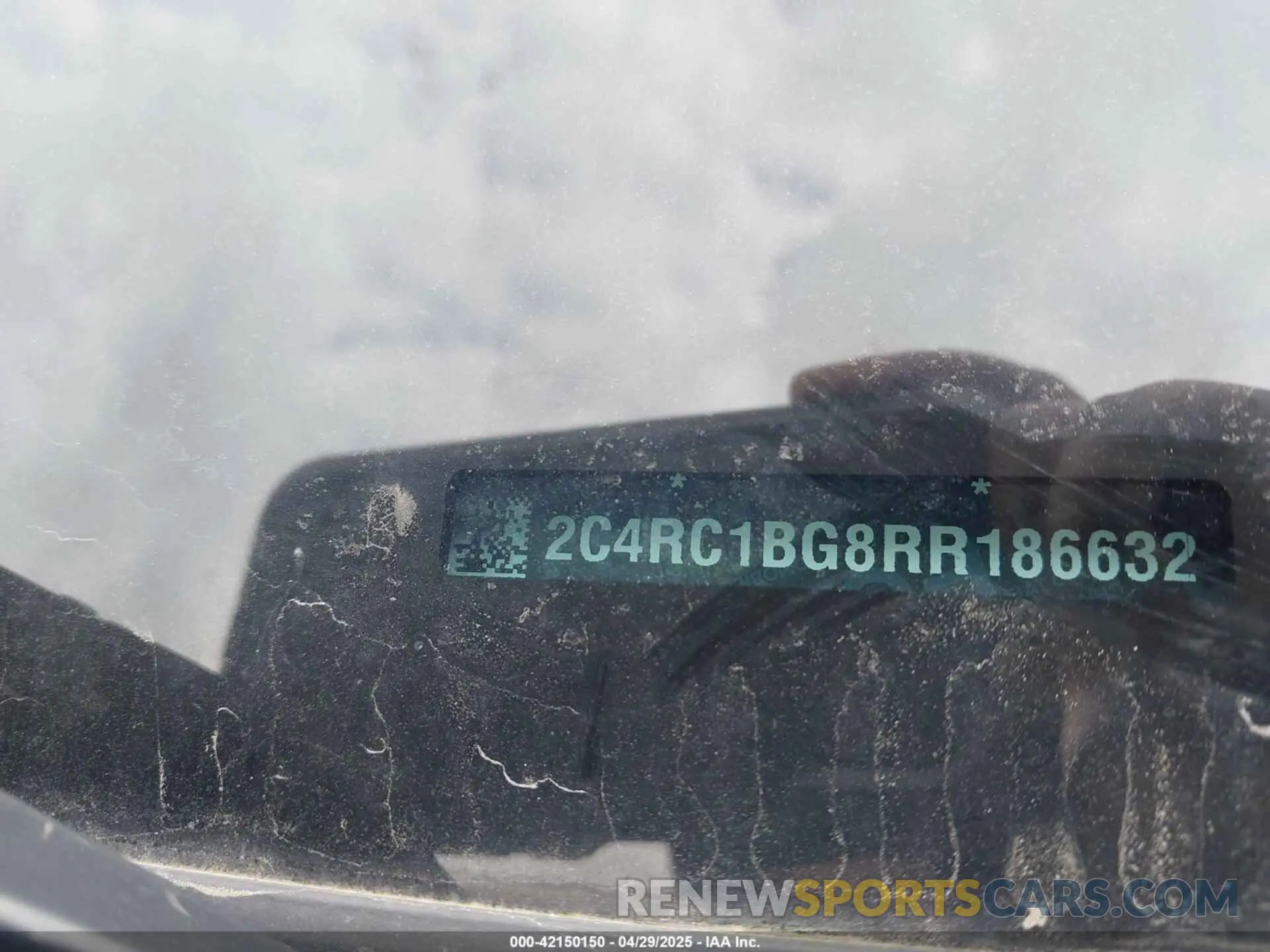 9 fotografías del automóvil dañado 2C4RC1BG8RR186632 CHRYSLER PACIFICA 2024