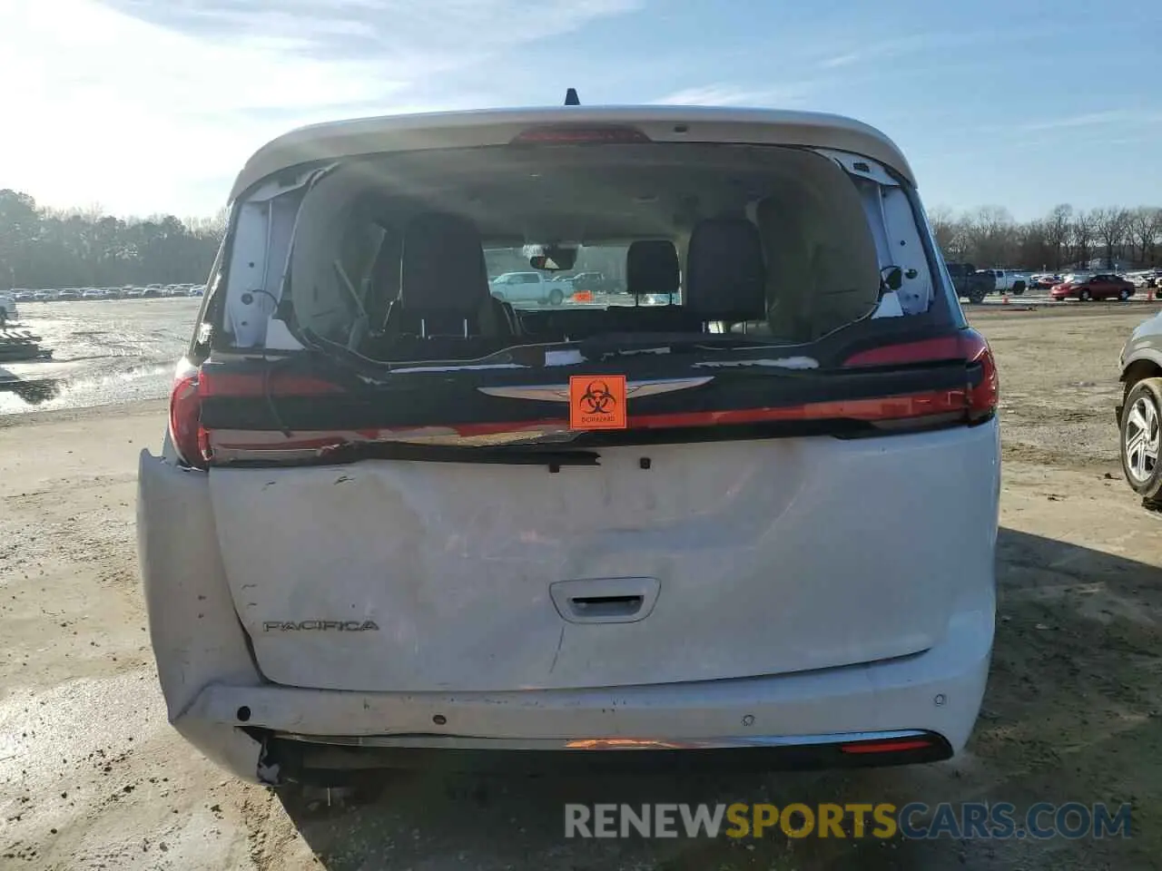 6 fotografías del automóvil dañado 2C4RC1BG9RR119165 CHRYSLER PACIFICA 2024