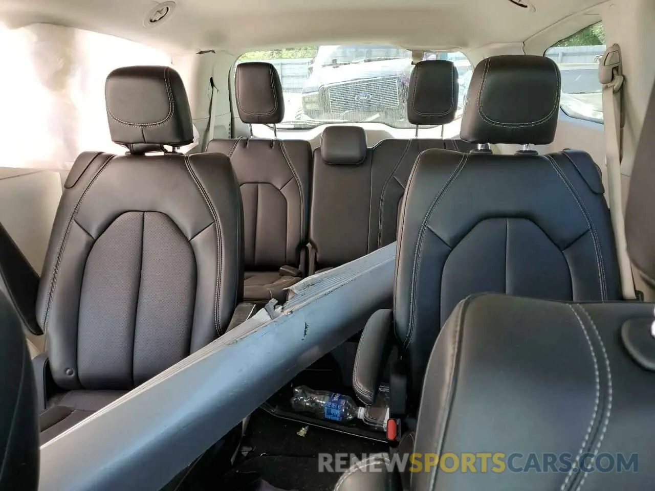 10 fotografías del automóvil dañado 2C4RC1BG9RR123104 CHRYSLER PACIFICA 2024