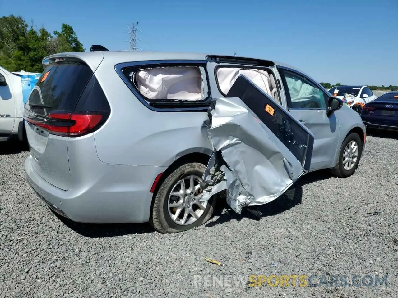 3 fotografías del automóvil dañado 2C4RC1BG9RR123104 CHRYSLER PACIFICA 2024