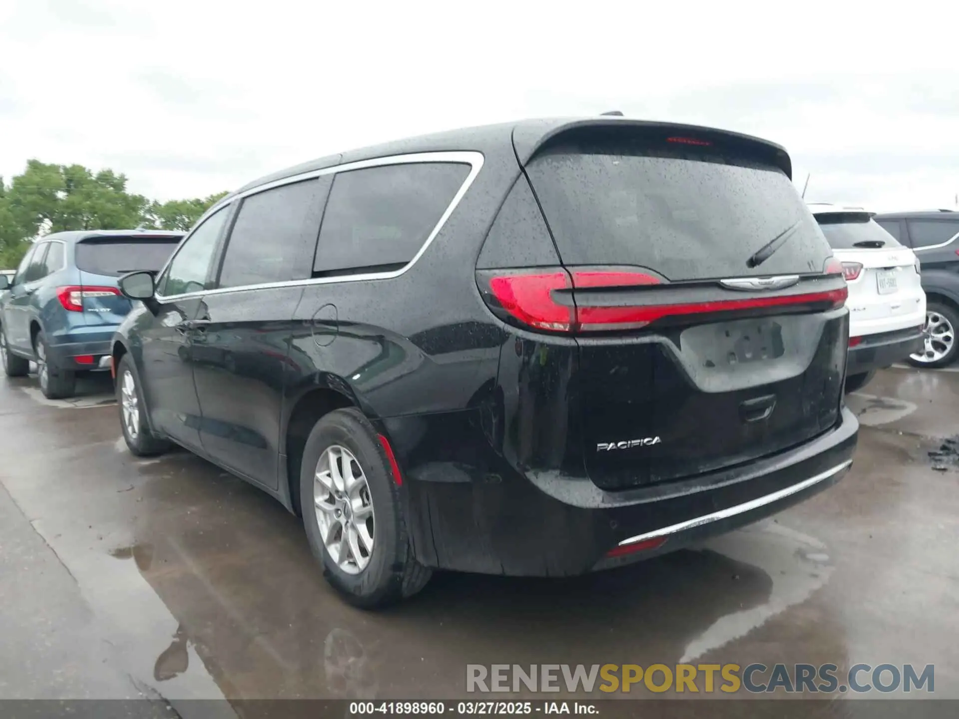 3 fotografías del automóvil dañado 2C4RC1BG9RR143479 CHRYSLER PACIFICA 2024