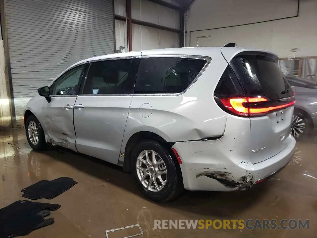 2 fotografías del automóvil dañado 2C4RC1BG9RR164137 CHRYSLER PACIFICA 2024