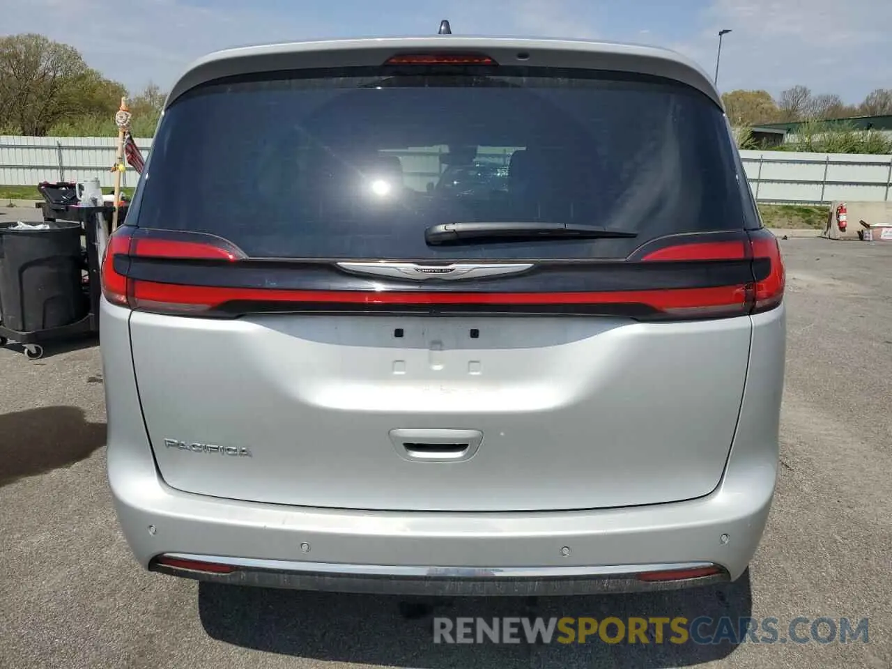6 fotografías del automóvil dañado 2C4RC1BG9RR195422 CHRYSLER PACIFICA 2024