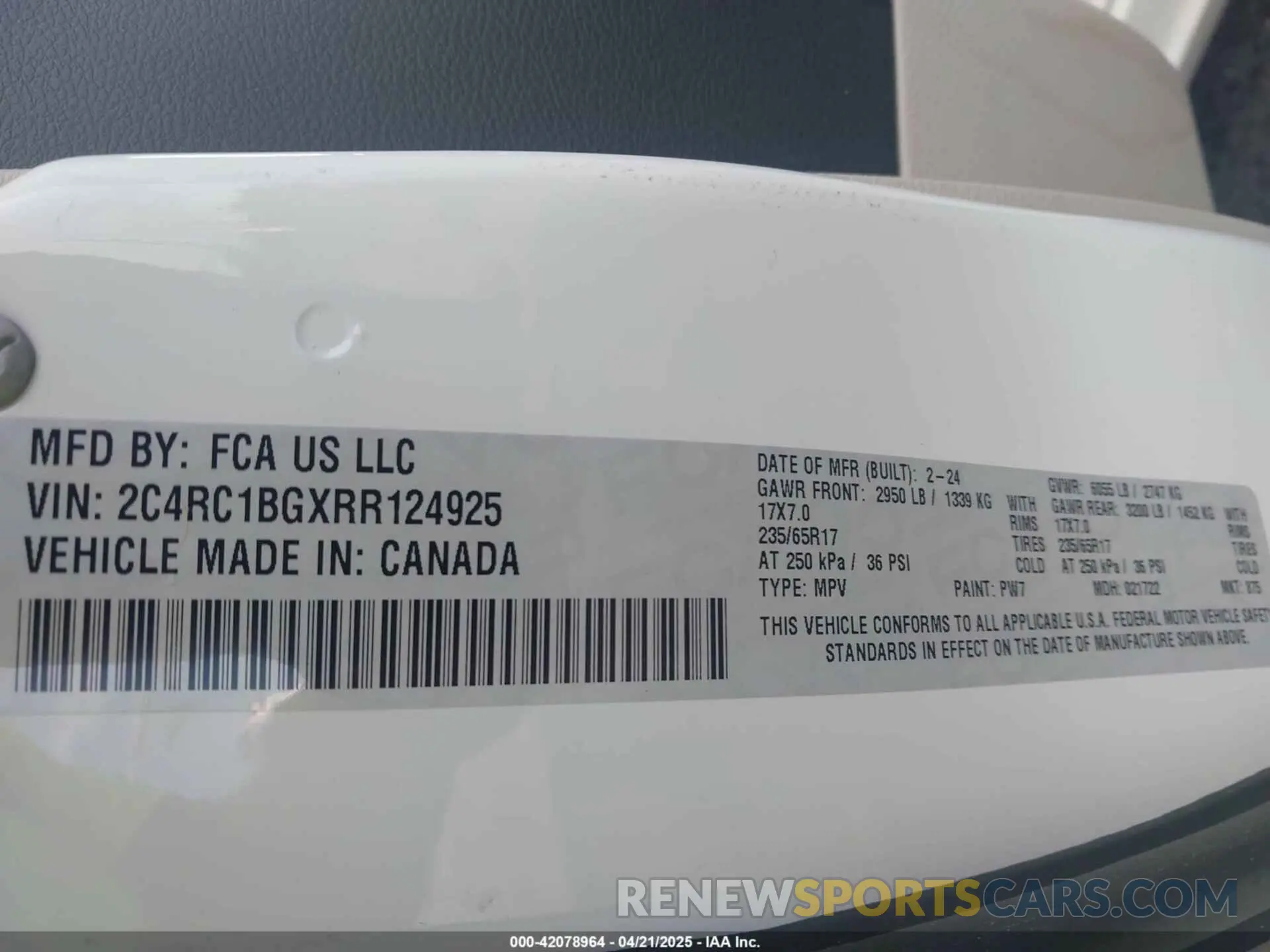 9 fotografías del automóvil dañado 2C4RC1BGXRR124925 CHRYSLER PACIFICA 2024