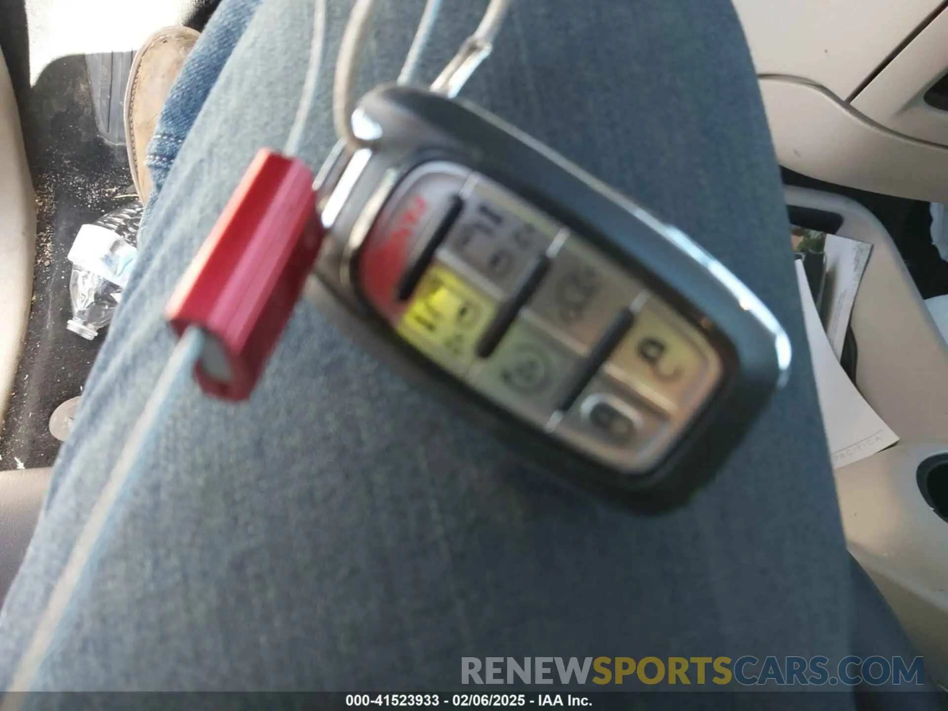 11 fotografías del automóvil dañado 2C4RC1BGXRR125511 CHRYSLER PACIFICA 2024