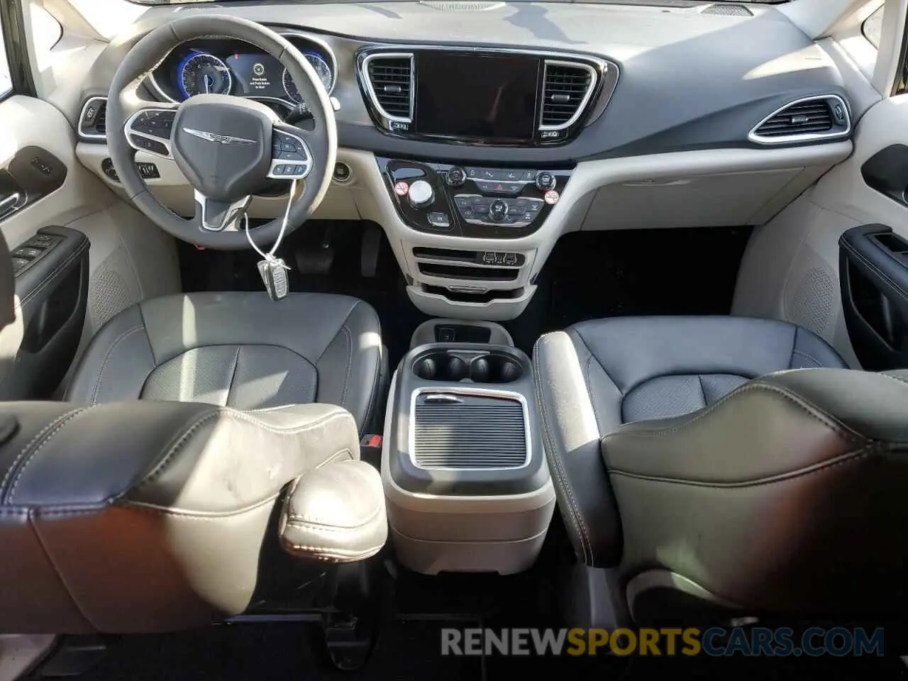 8 fotografías del automóvil dañado 2C4RC1BGXRR136170 CHRYSLER PACIFICA 2024