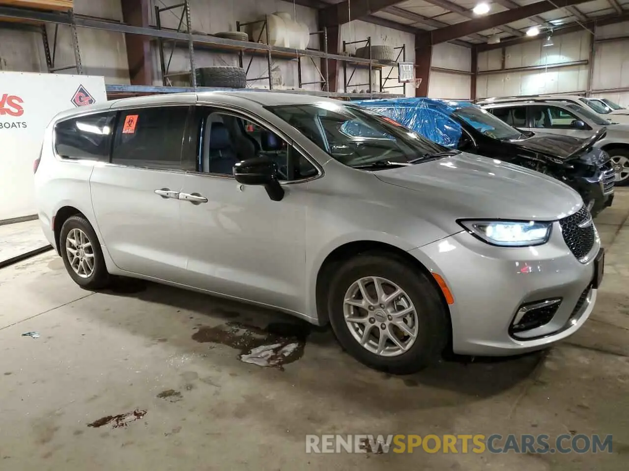 4 fotografías del automóvil dañado 2C4RC1BGXRR155589 CHRYSLER PACIFICA 2024