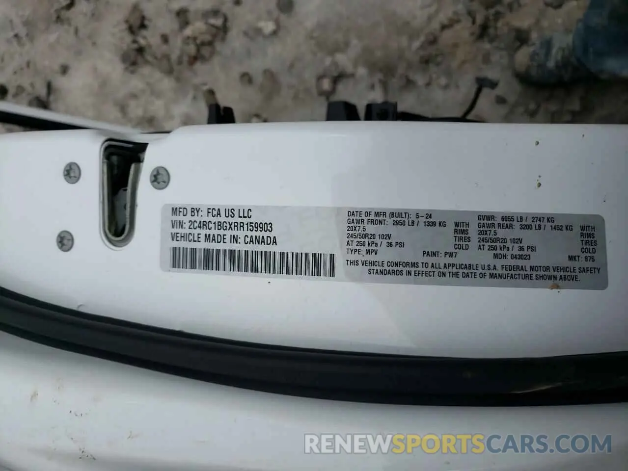 14 fotografías del automóvil dañado 2C4RC1BGXRR159903 CHRYSLER PACIFICA 2024