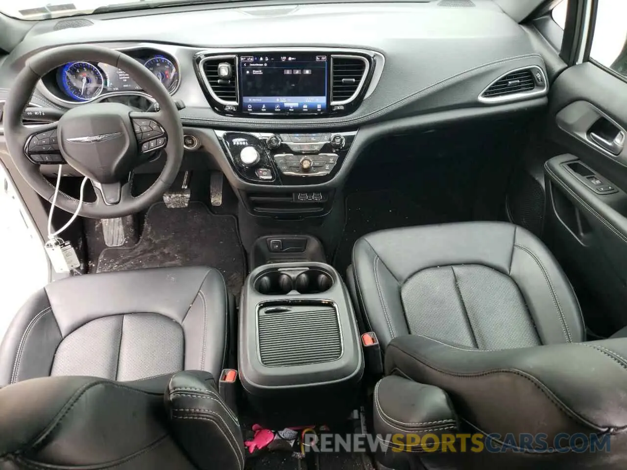 8 fotografías del automóvil dañado 2C4RC1BGXRR159903 CHRYSLER PACIFICA 2024