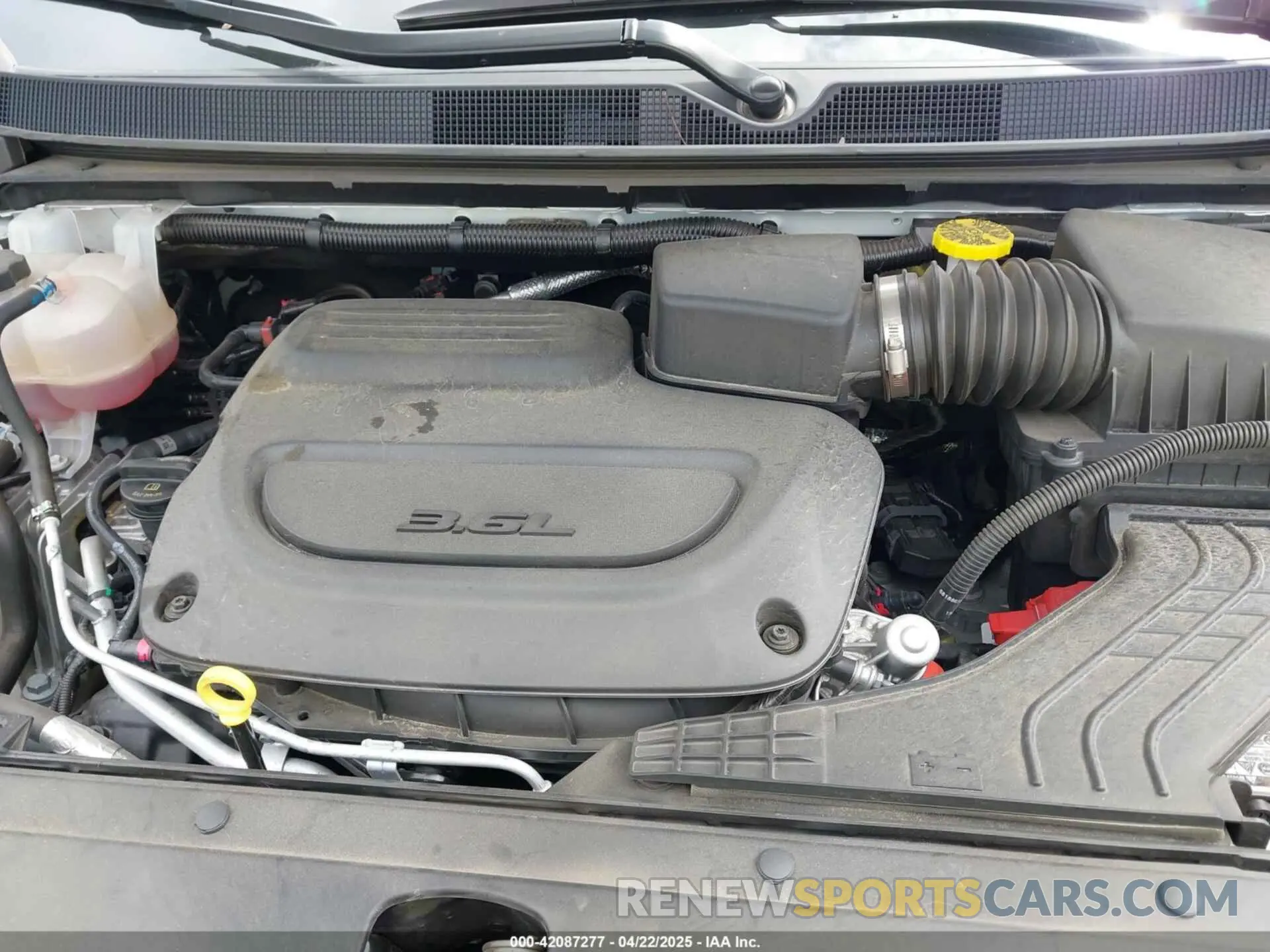 10 fotografías del automóvil dañado 2C4RC1BGXRR179925 CHRYSLER PACIFICA 2024