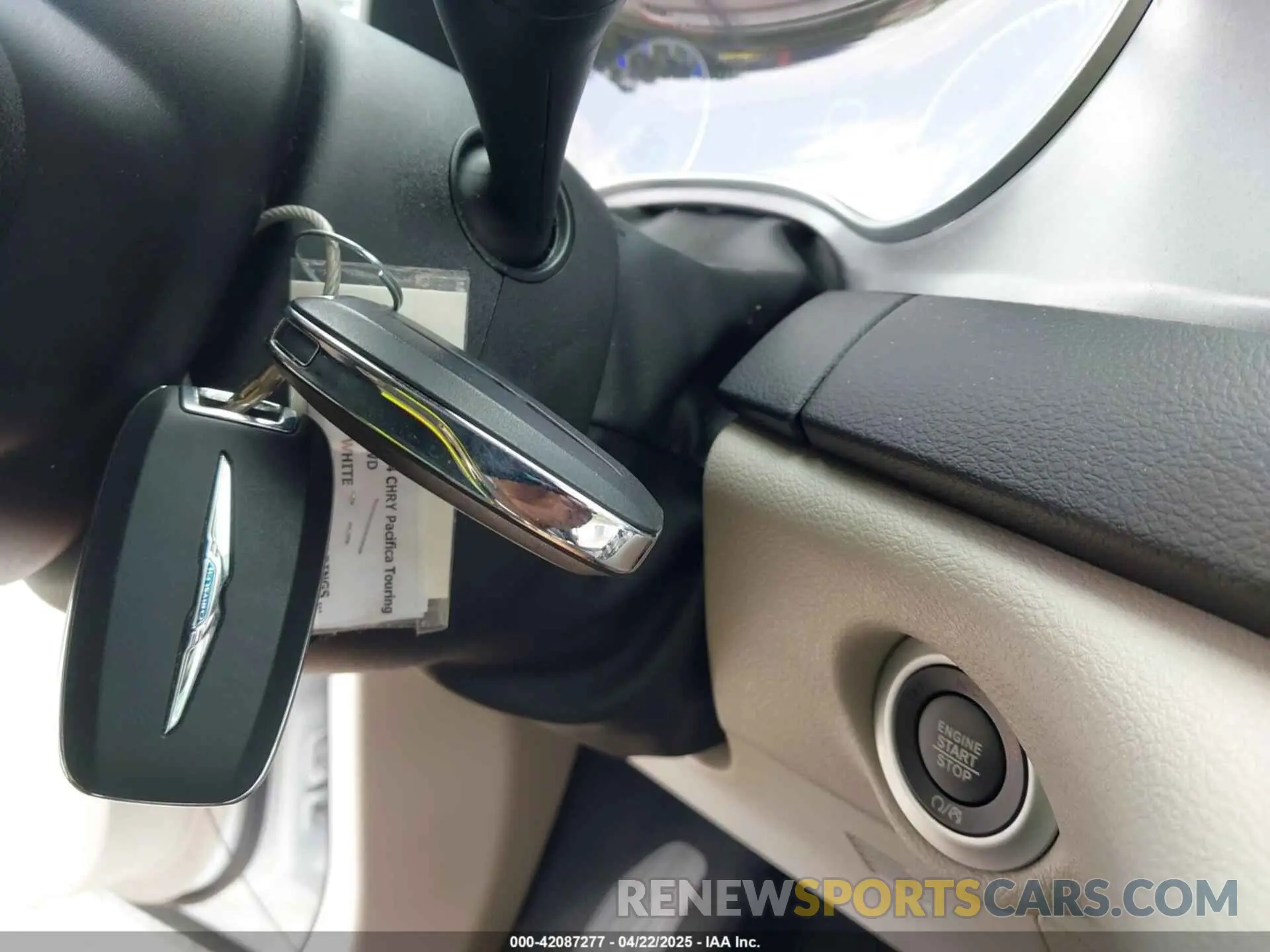 11 fotografías del automóvil dañado 2C4RC1BGXRR179925 CHRYSLER PACIFICA 2024