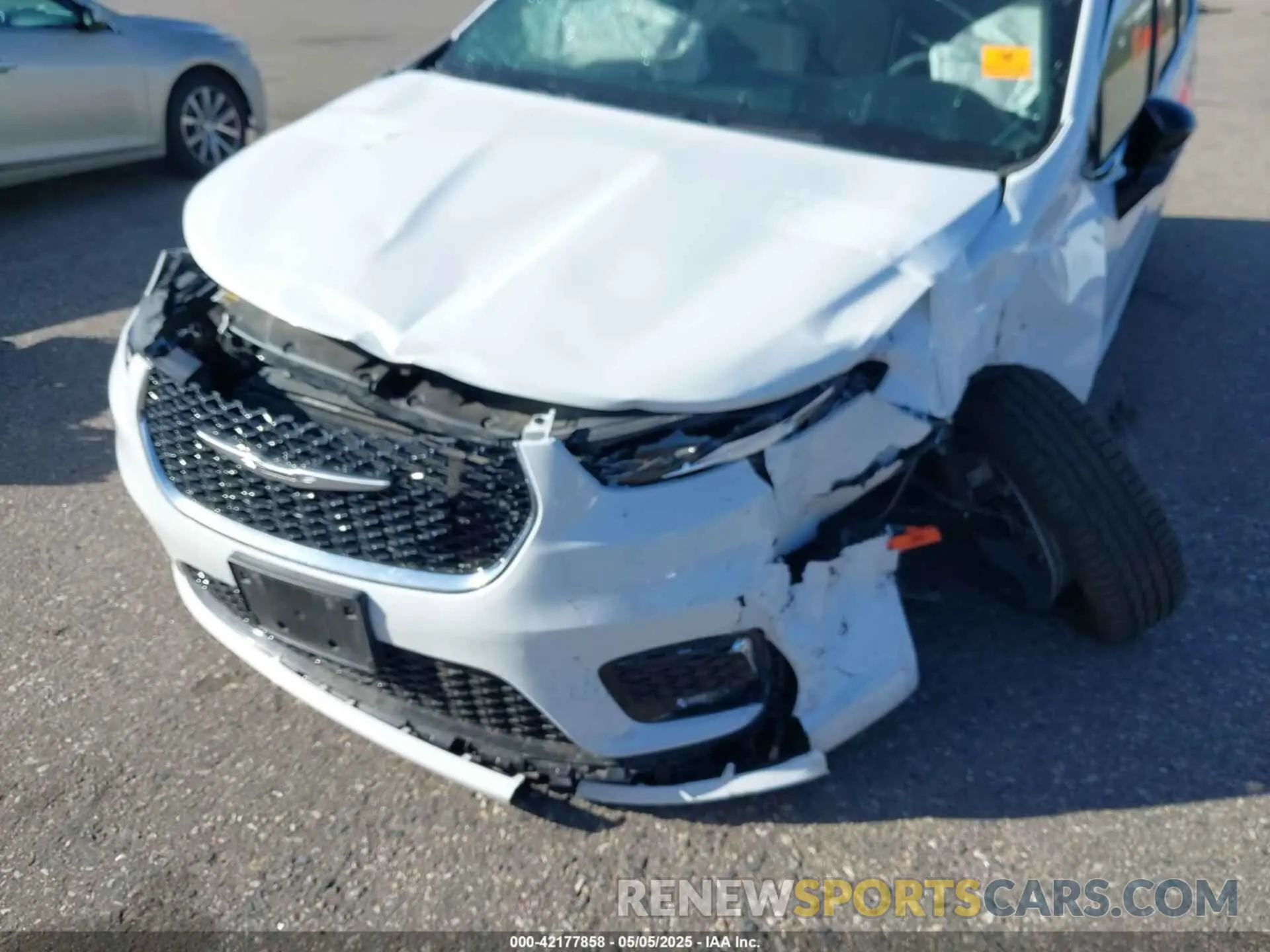 6 fotografías del automóvil dañado 2C4RC1FG3RR144993 CHRYSLER PACIFICA 2024