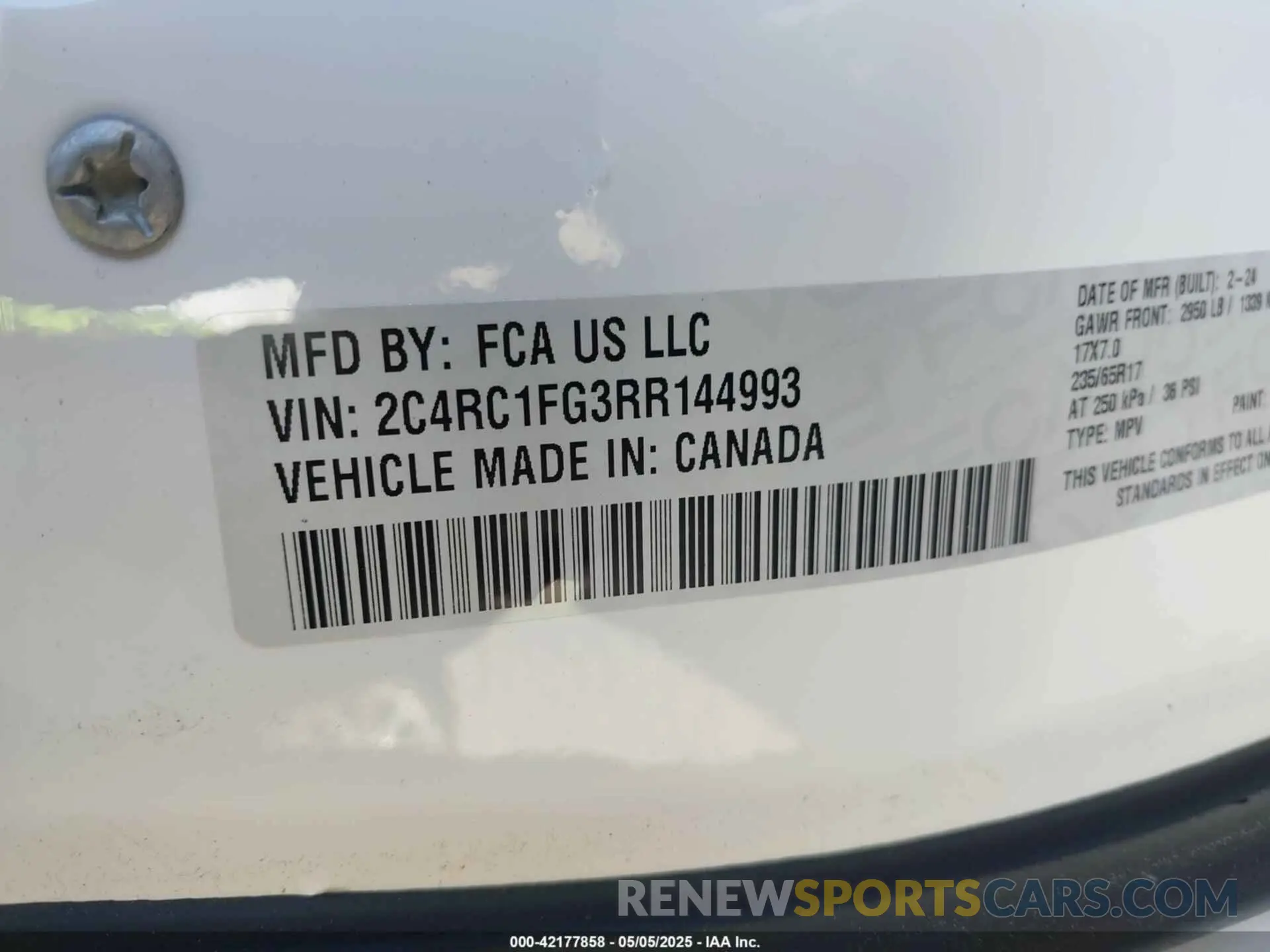 9 fotografías del automóvil dañado 2C4RC1FG3RR144993 CHRYSLER PACIFICA 2024