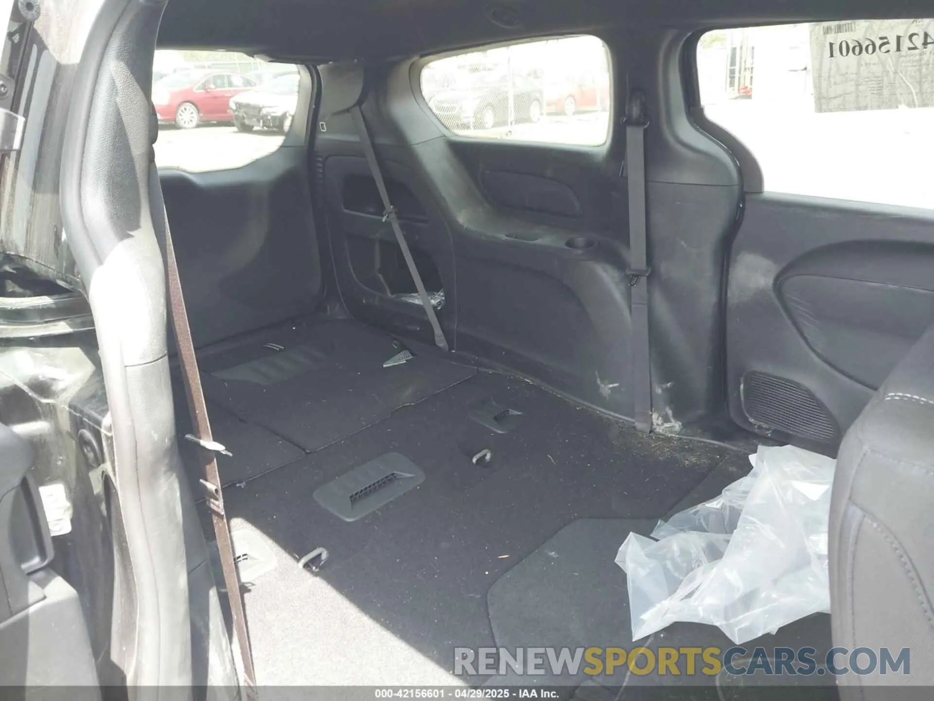 8 fotografías del automóvil dañado 2C4RC1FG3RR154388 CHRYSLER PACIFICA 2024