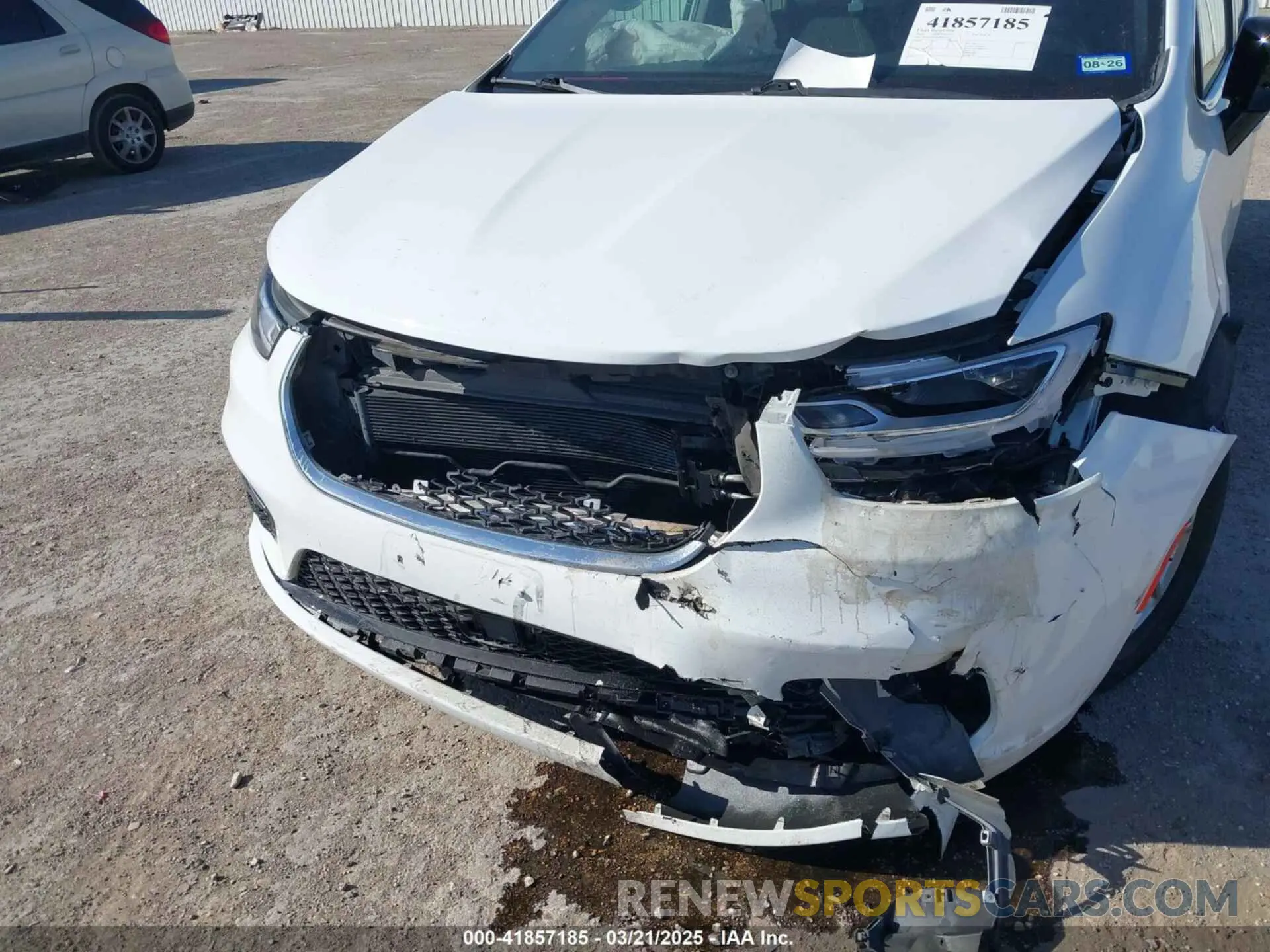 6 fotografías del automóvil dañado 2C4RC1FG4RR200472 CHRYSLER PACIFICA 2024
