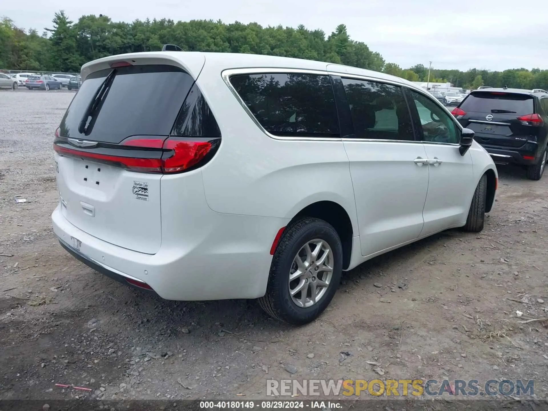 4 fotografías del automóvil dañado 2C4RC1FG5RR122638 CHRYSLER PACIFICA 2024