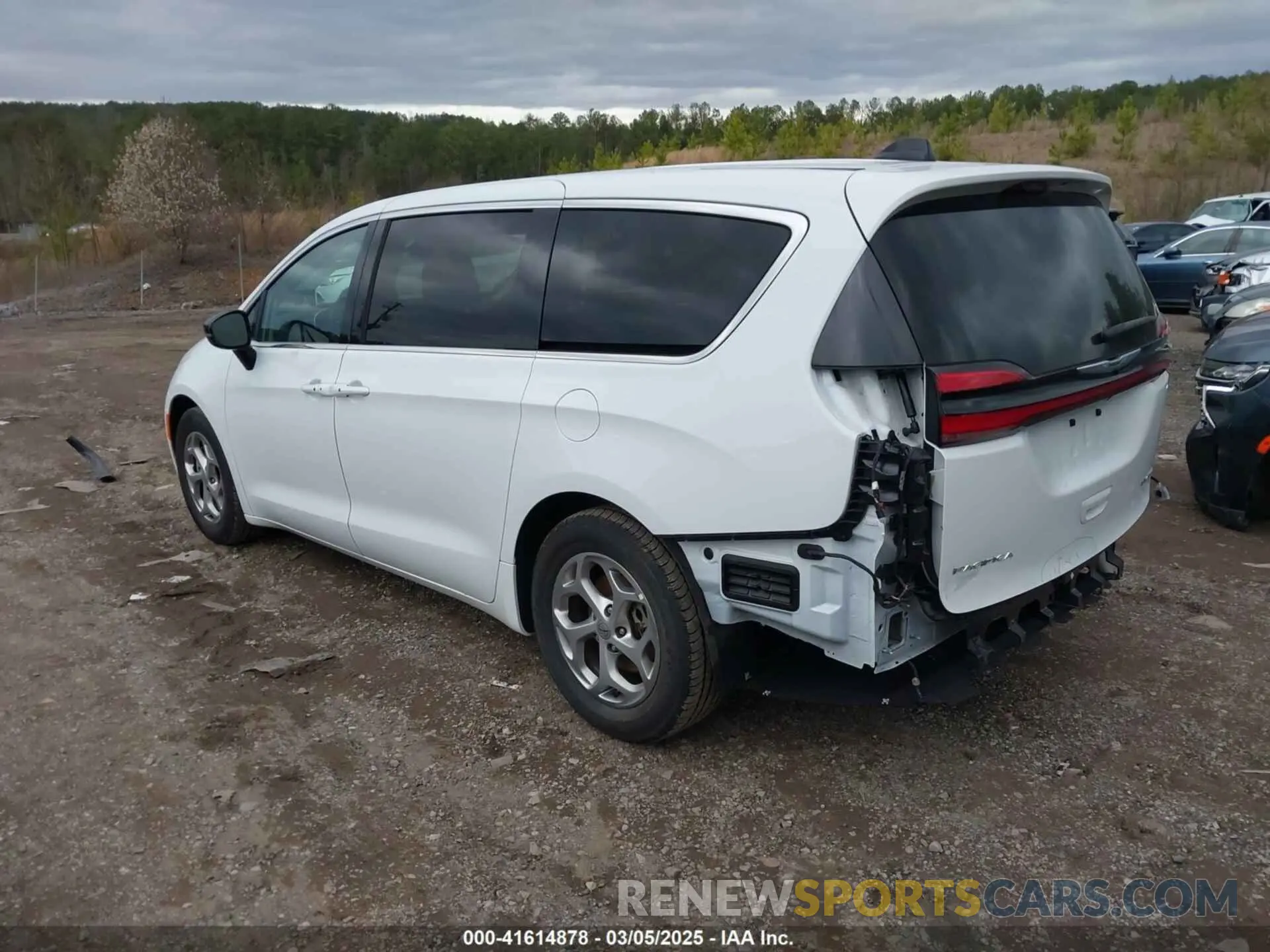 3 fotografías del automóvil dañado 2C4RC1GGXRR107034 CHRYSLER PACIFICA 2024