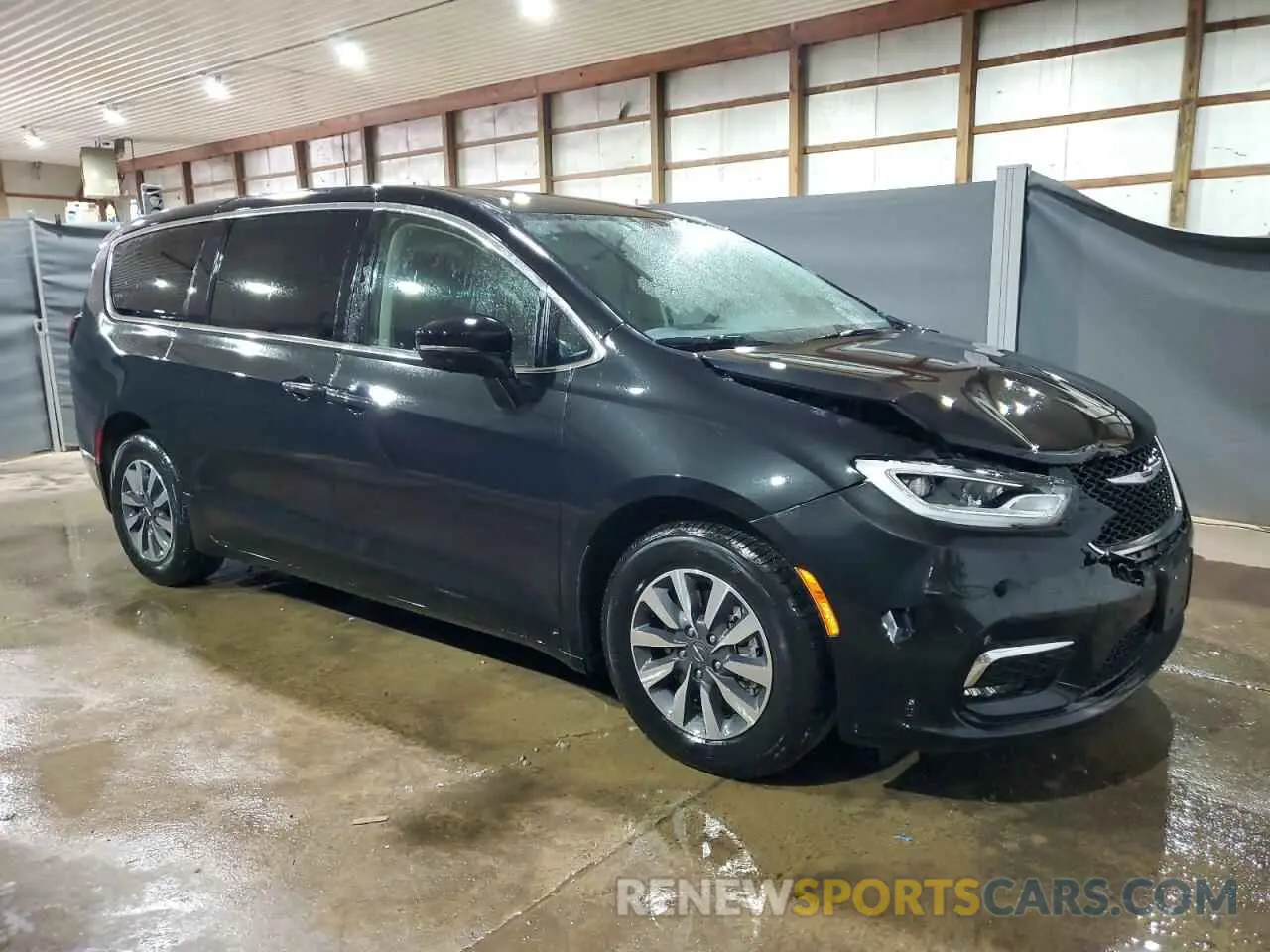 4 fotografías del automóvil dañado 2C4RC1S70RR102626 CHRYSLER PACIFICA 2024