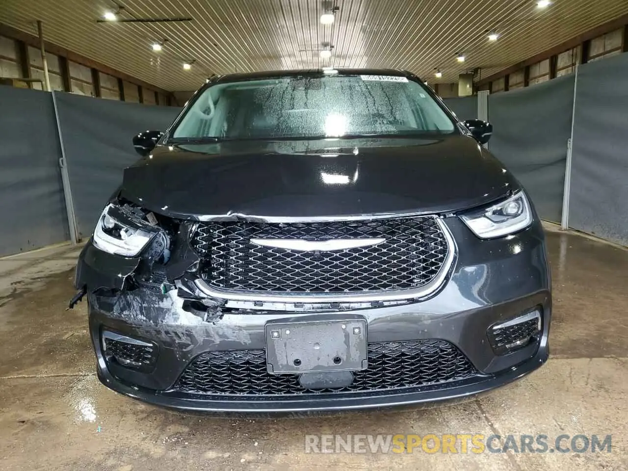 5 fotografías del automóvil dañado 2C4RC1S70RR102626 CHRYSLER PACIFICA 2024