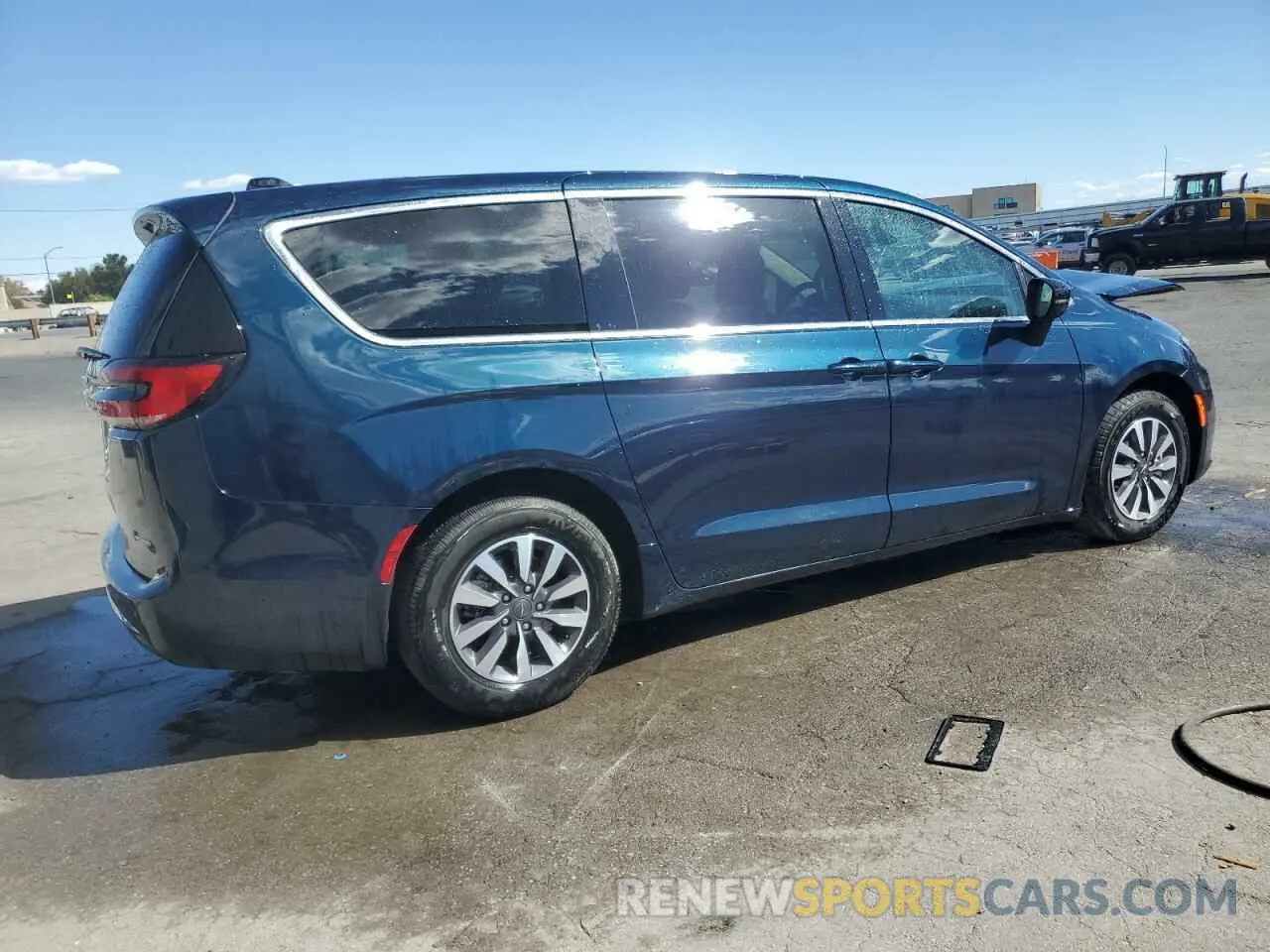 3 fotografías del automóvil dañado 2C4RC1S70RR102822 CHRYSLER PACIFICA 2024