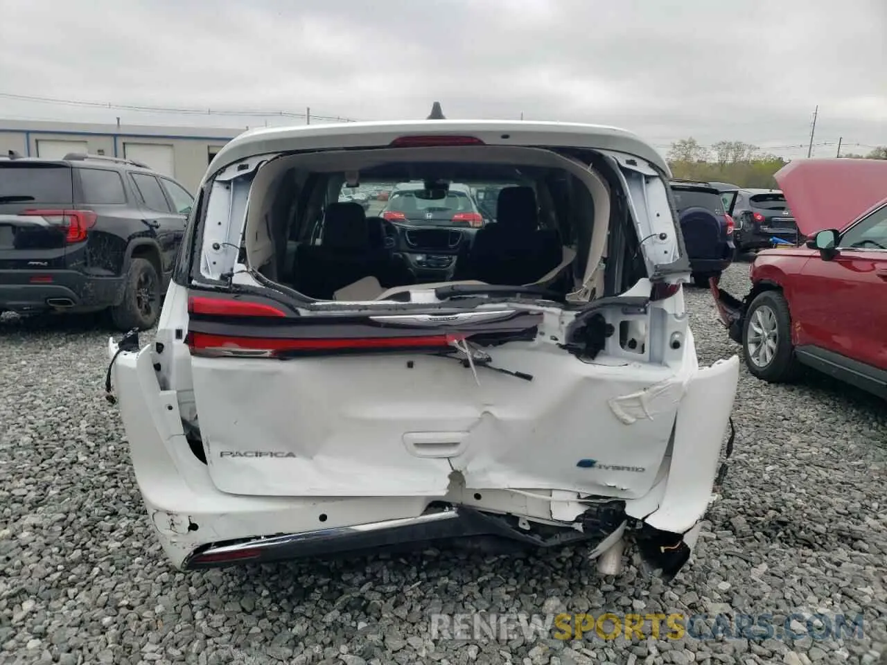 6 fotografías del automóvil dañado 2C4RC1S78RR117746 CHRYSLER PACIFICA 2024