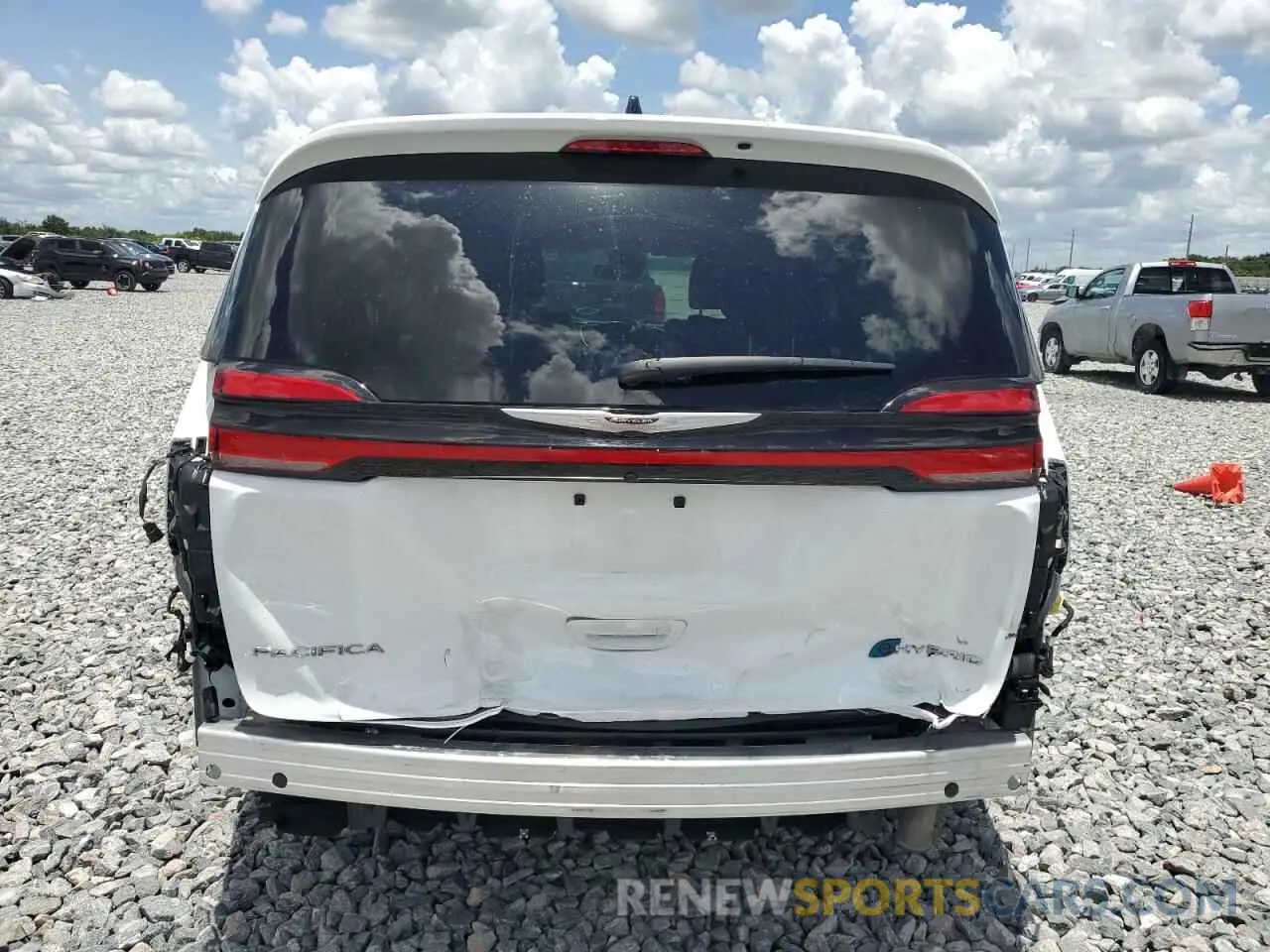 6 fotografías del automóvil dañado 2C4RC1S78RR121862 CHRYSLER PACIFICA 2024
