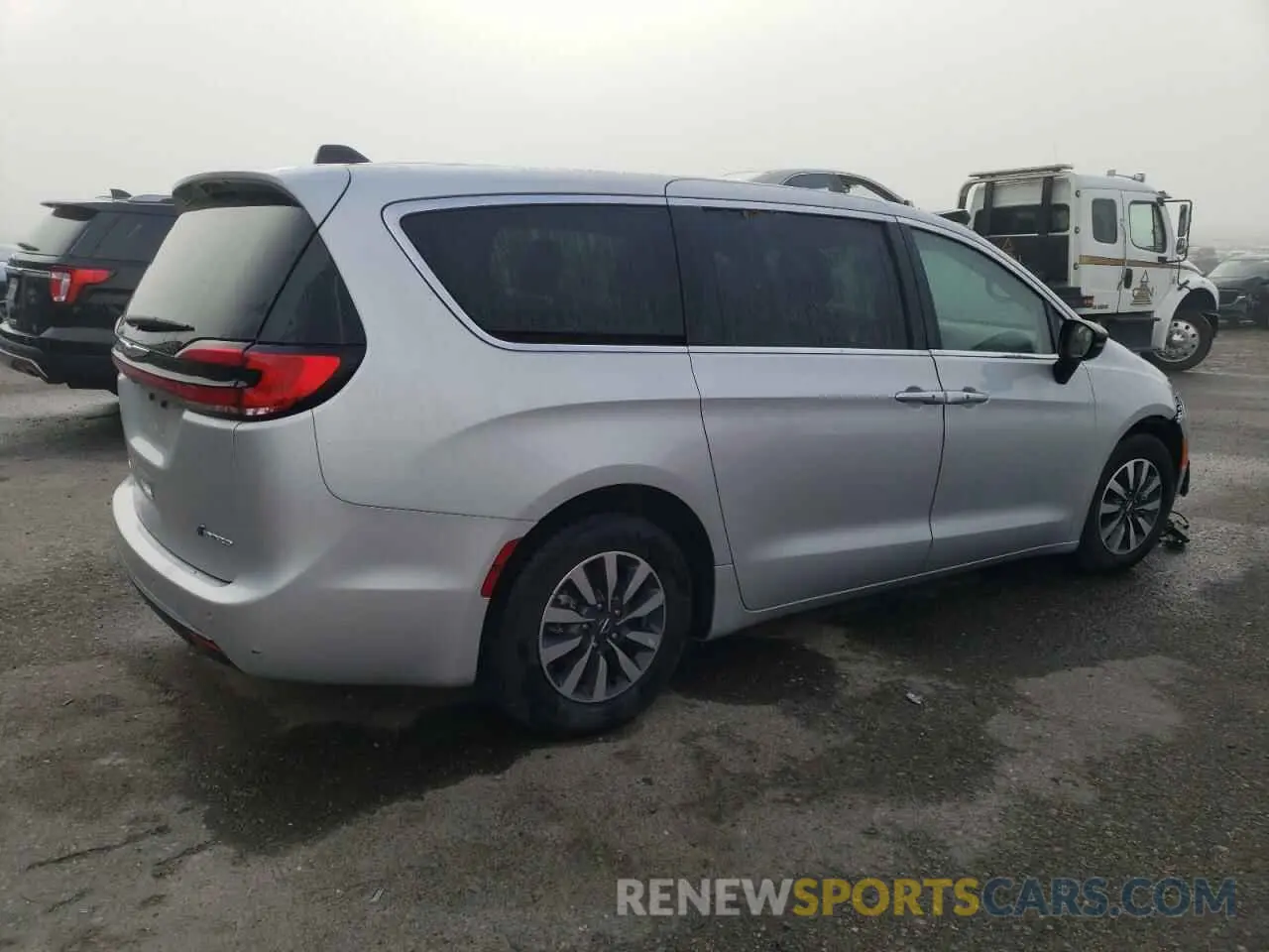 3 fotografías del automóvil dañado 2C4RC1S78RR134286 CHRYSLER PACIFICA 2024