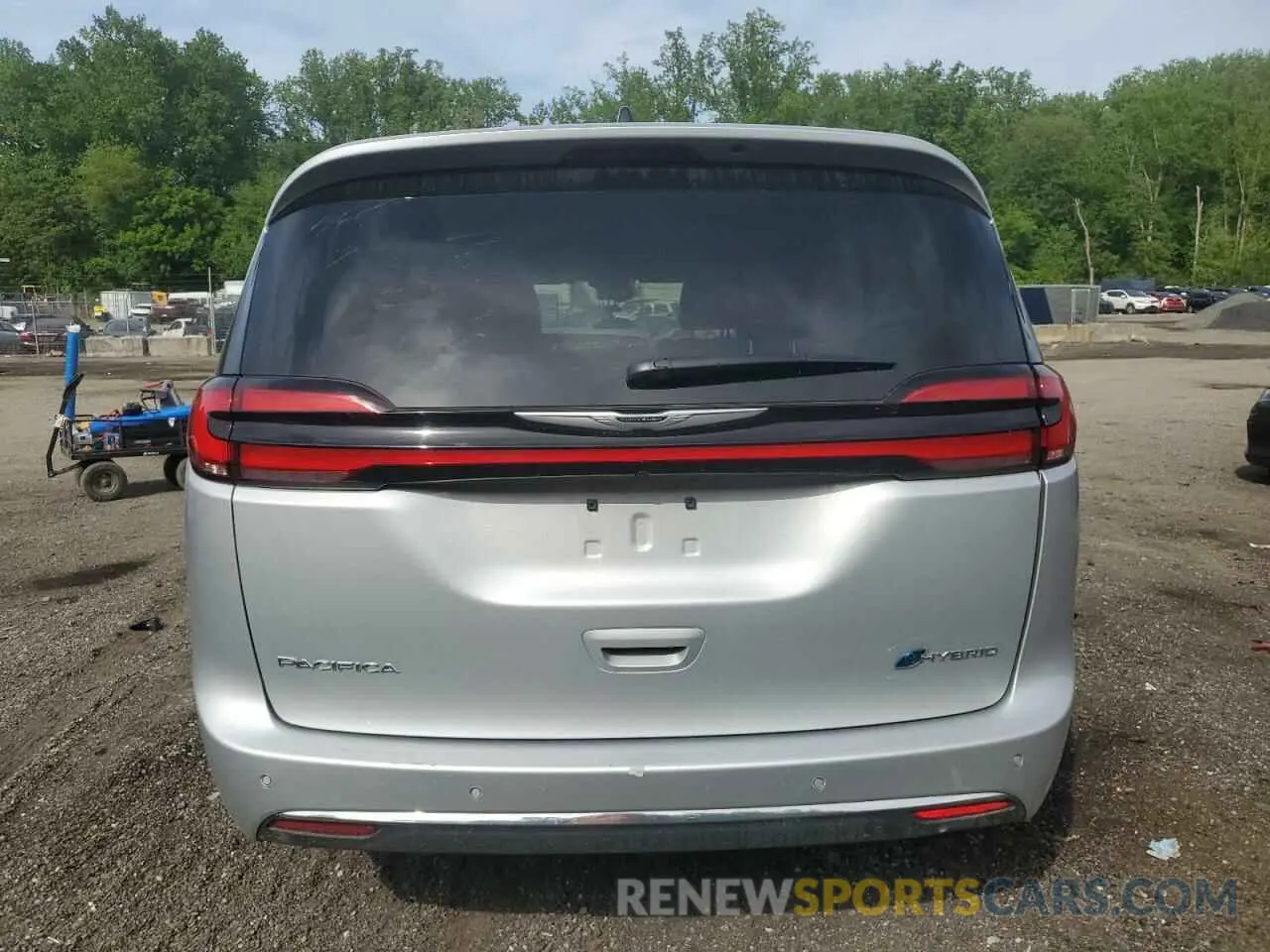 6 fotografías del automóvil dañado 2C4RC1S7XRR134340 CHRYSLER PACIFICA 2024