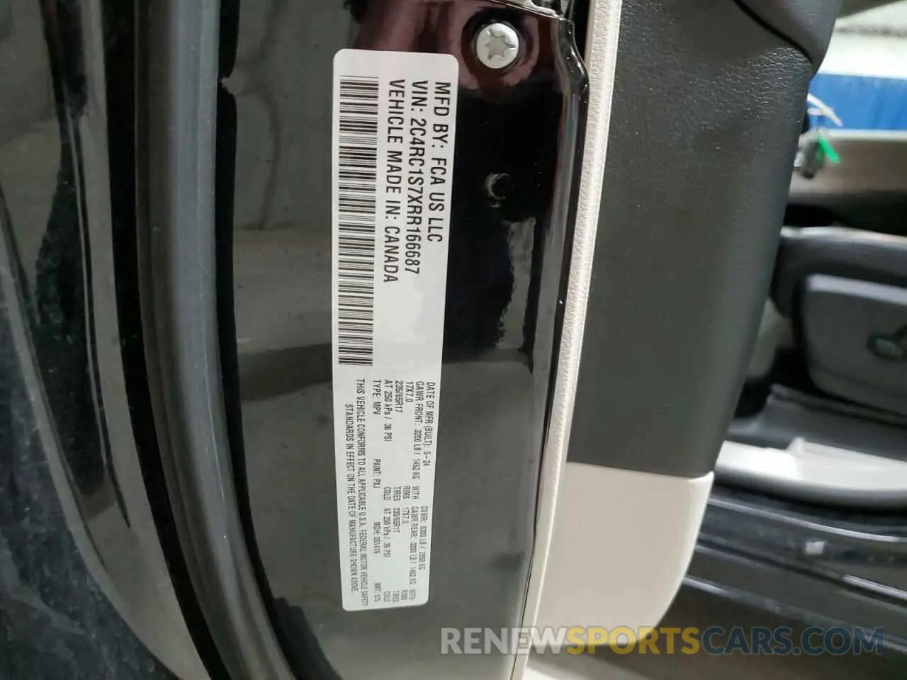 13 fotografías del automóvil dañado 2C4RC1S7XRR166687 CHRYSLER PACIFICA 2024