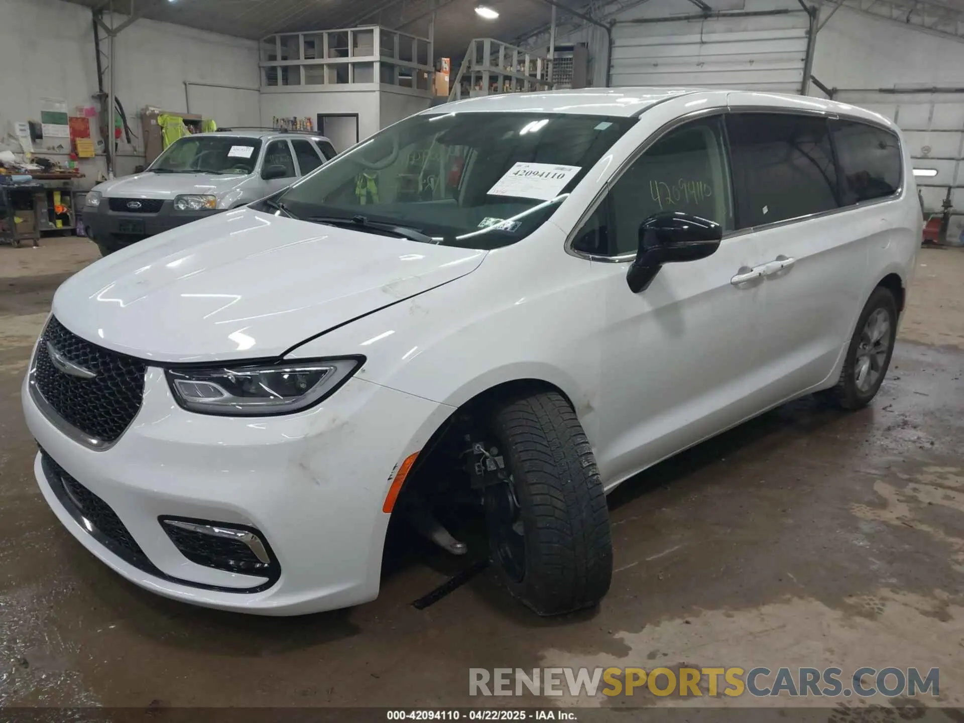2 fotografías del automóvil dañado 2C4RC3BG4RR174909 CHRYSLER PACIFICA 2024