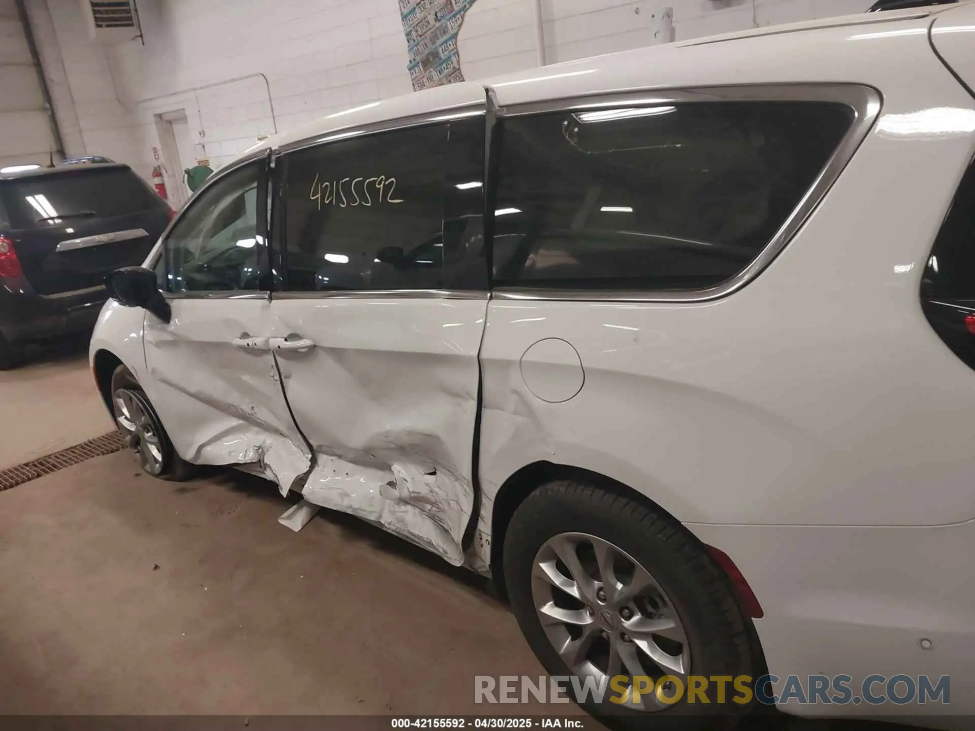 6 fotografías del automóvil dañado 2C4RC3BG7RR153925 CHRYSLER PACIFICA 2024