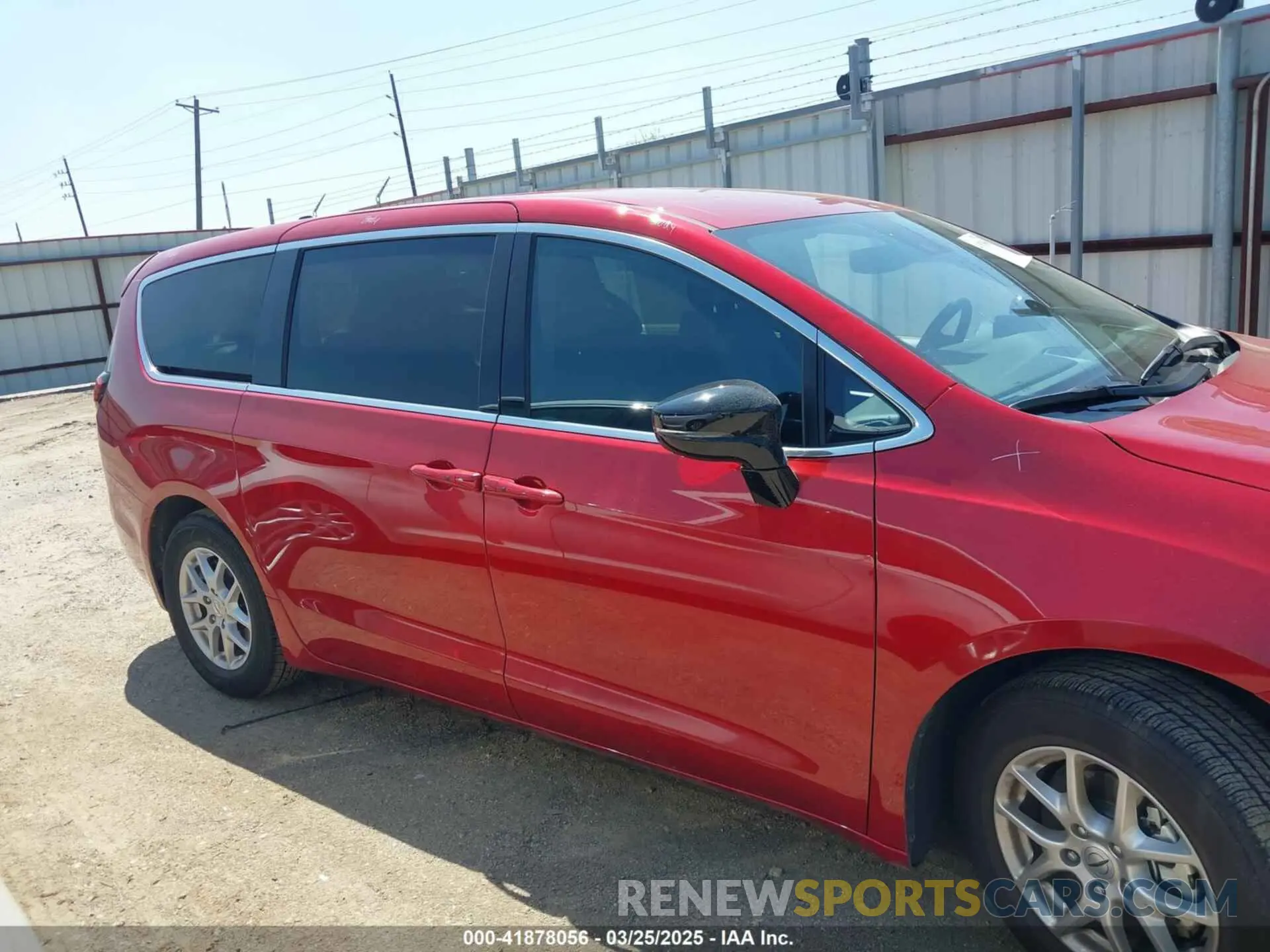 13 fotografías del automóvil dañado 2C4RC1BG1SR509859 CHRYSLER PACIFICA 2025