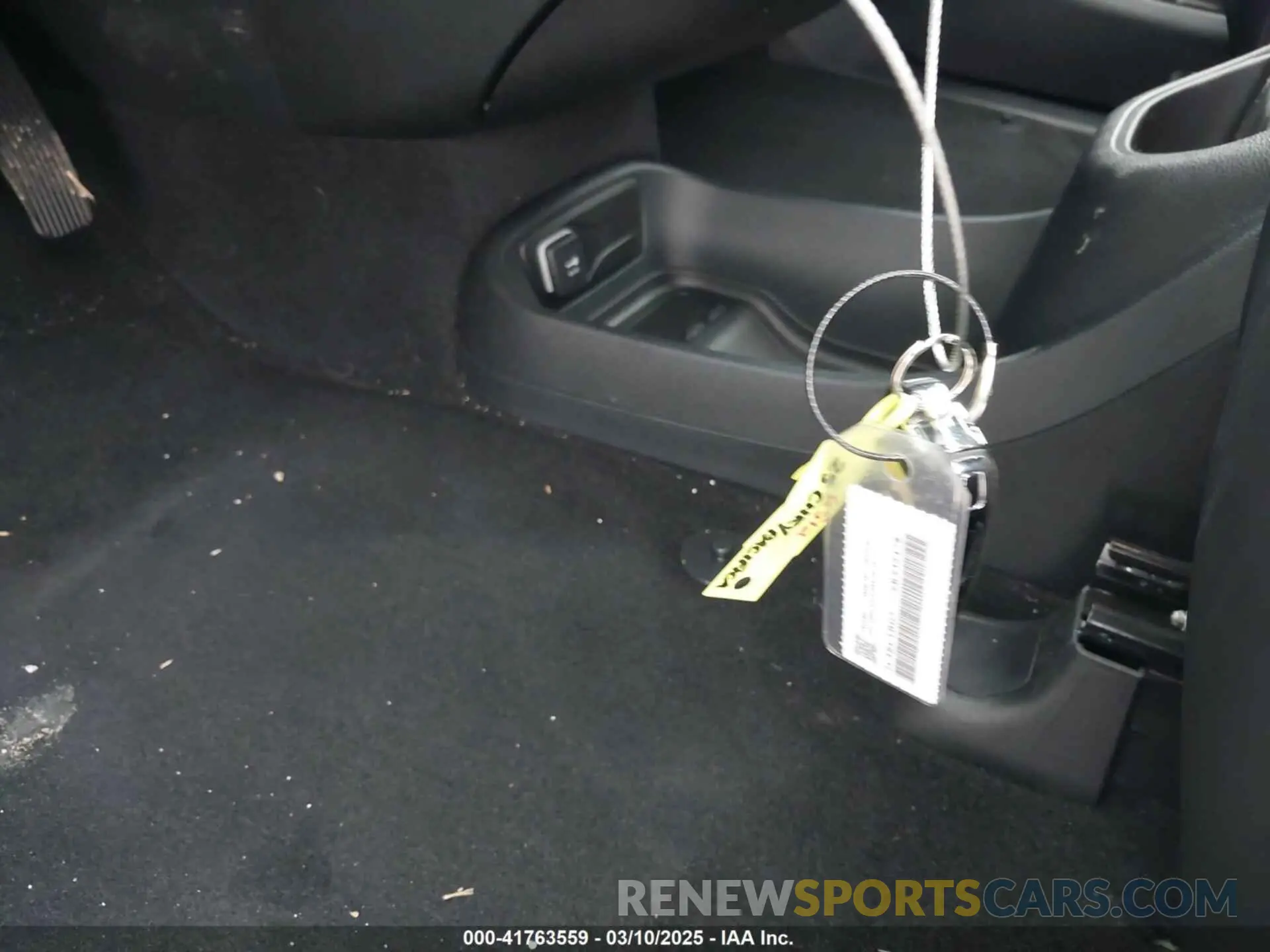 11 fotografías del automóvil dañado 2C4RC1BG5SR532478 CHRYSLER PACIFICA 2025