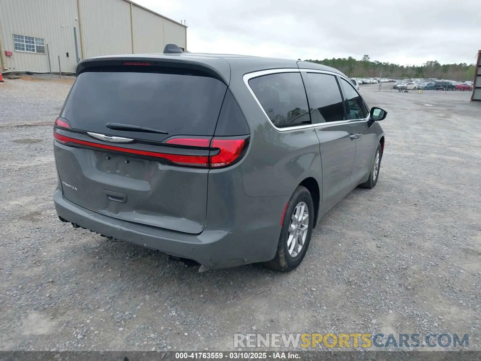 4 fotografías del automóvil dañado 2C4RC1BG5SR532478 CHRYSLER PACIFICA 2025