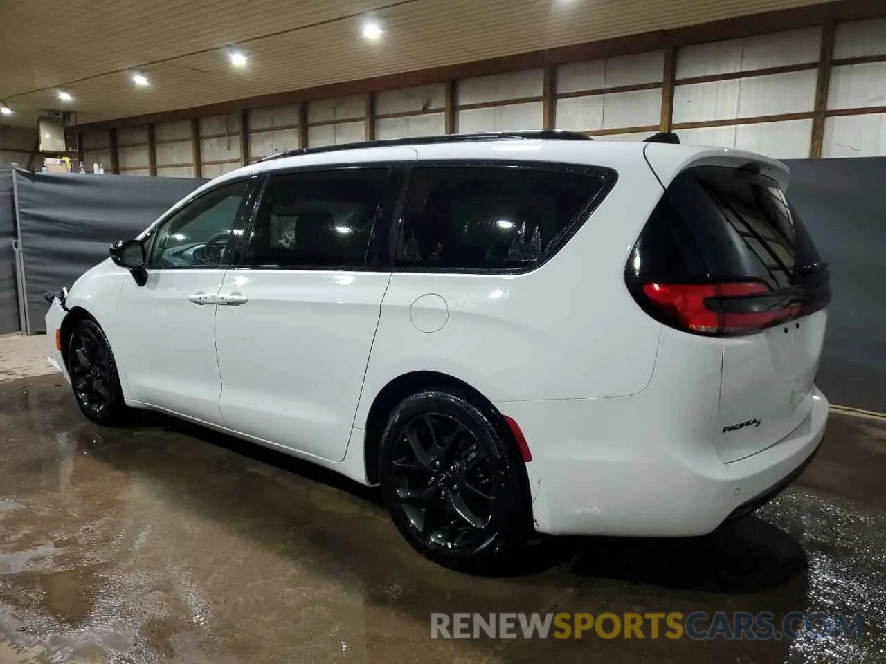 2 fotografías del automóvil dañado 2C4RC1GG1SR523754 CHRYSLER PACIFICA 2025