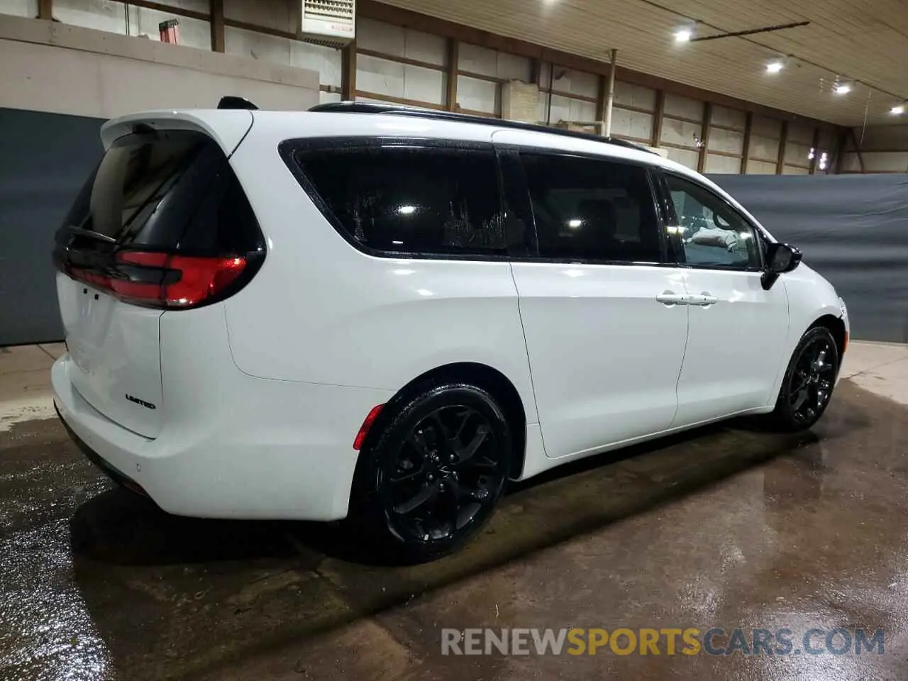 3 fotografías del automóvil dañado 2C4RC1GG1SR523754 CHRYSLER PACIFICA 2025