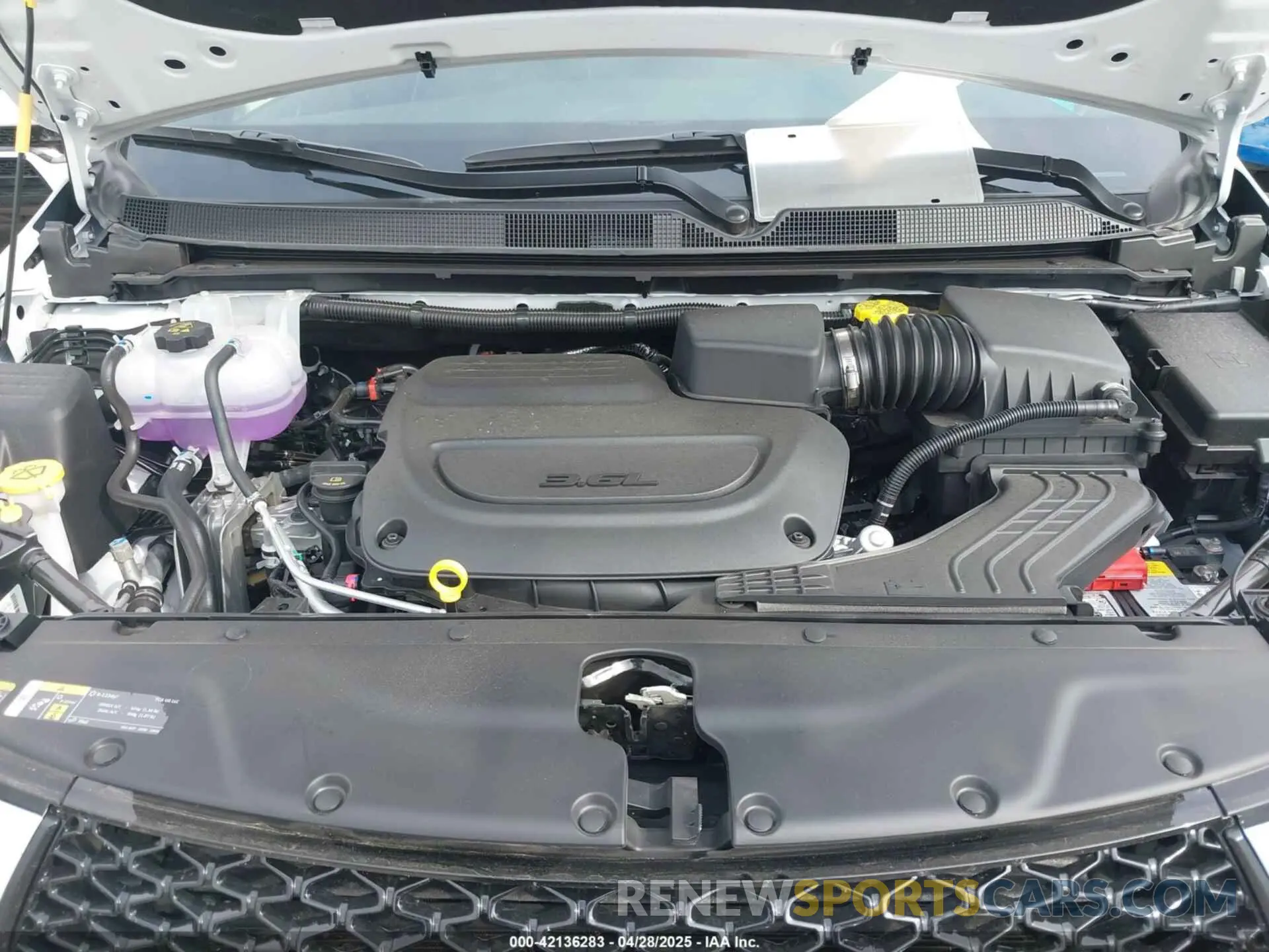 10 fotografías del automóvil dañado 2C4RC1GG9SR568974 CHRYSLER PACIFICA 2025