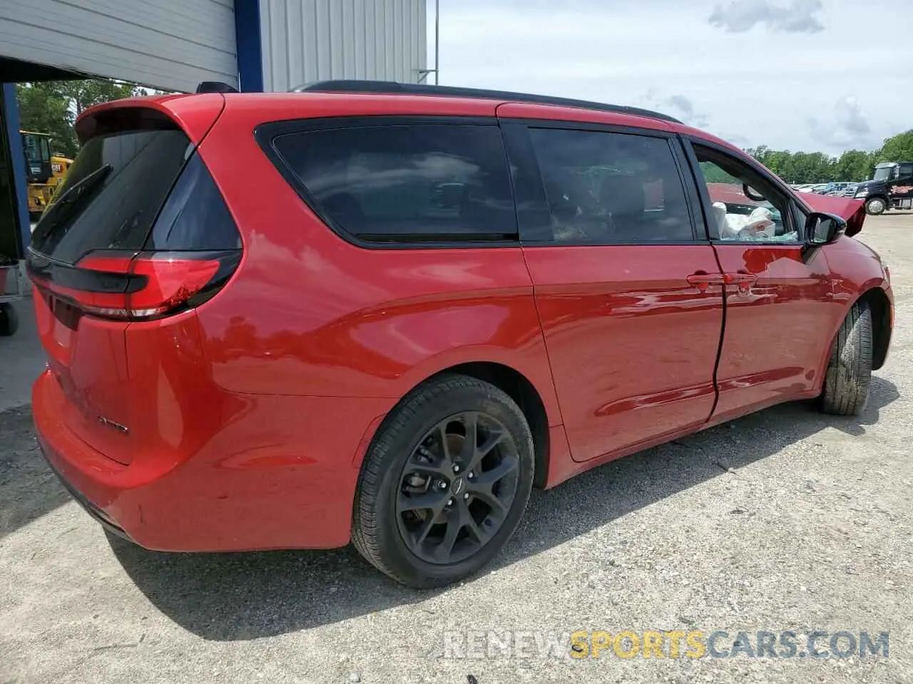 3 fotografías del automóvil dañado 2C4RC1GGXSR508878 CHRYSLER PACIFICA 2025
