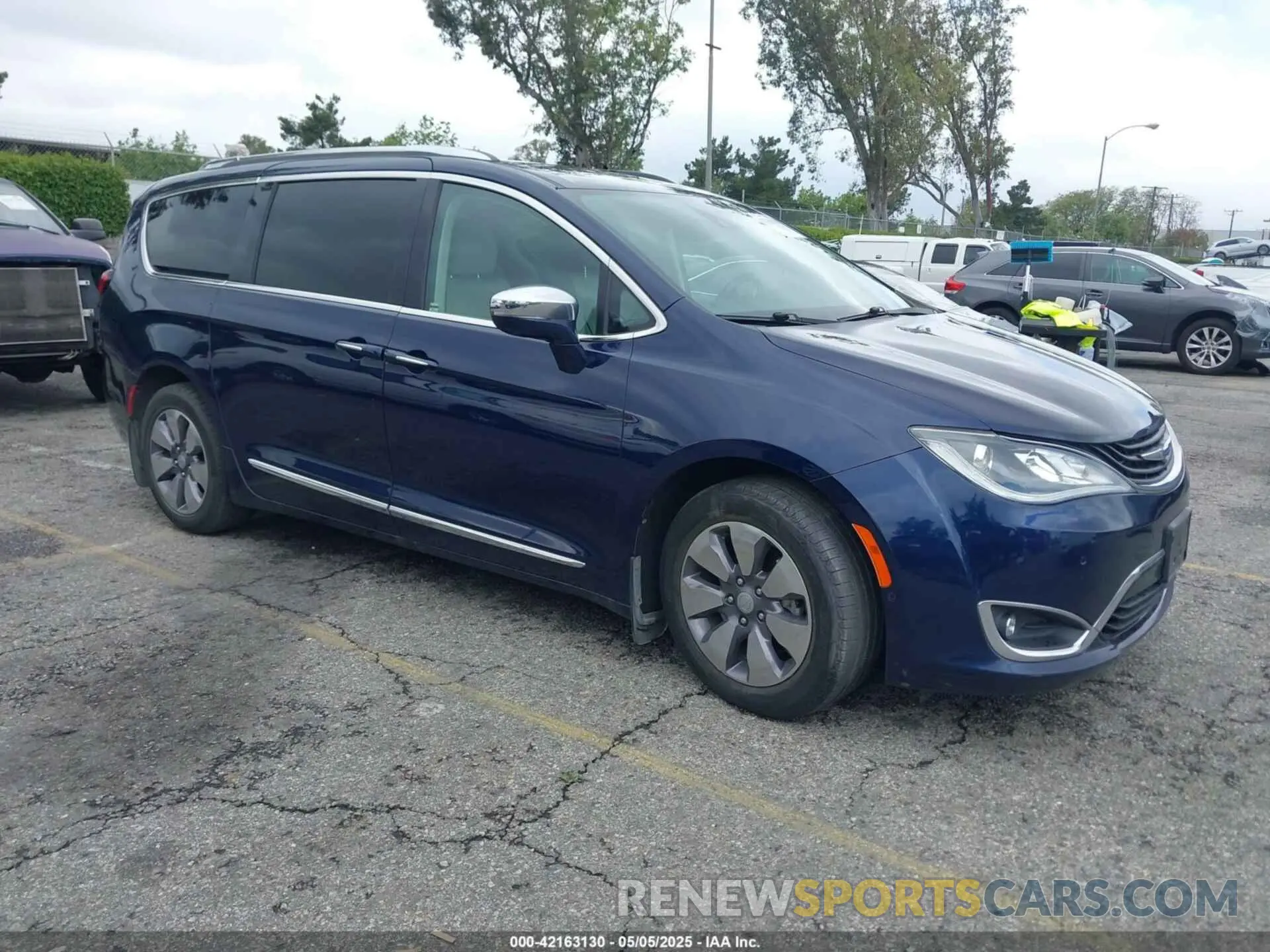 1 fotografías del automóvil dañado 2C4RC1N73KR668765 CHRYSLER PACIFICA HYBRID 2019