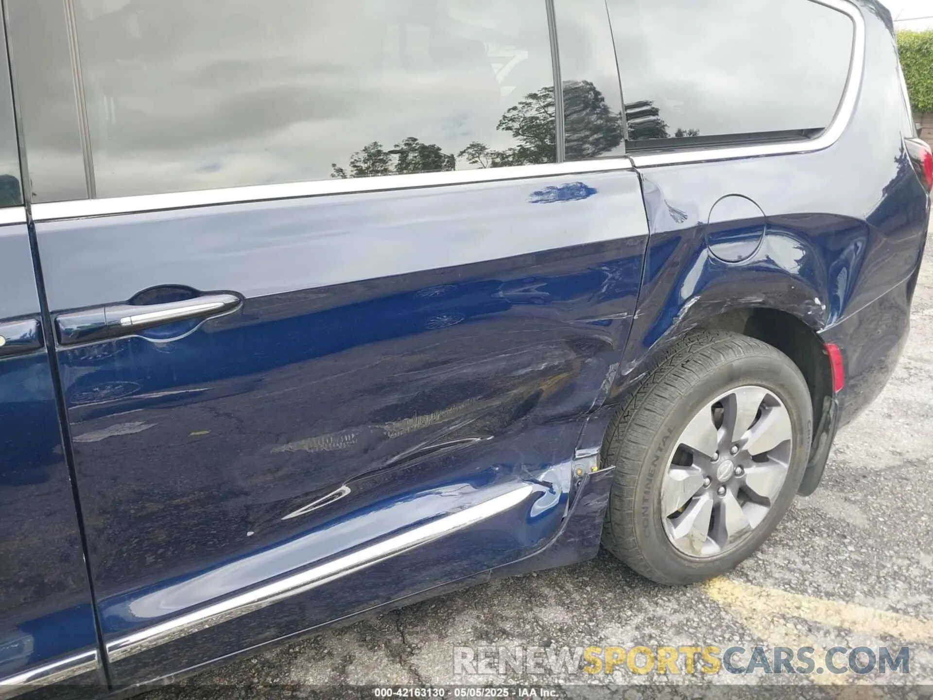 6 fotografías del automóvil dañado 2C4RC1N73KR668765 CHRYSLER PACIFICA HYBRID 2019