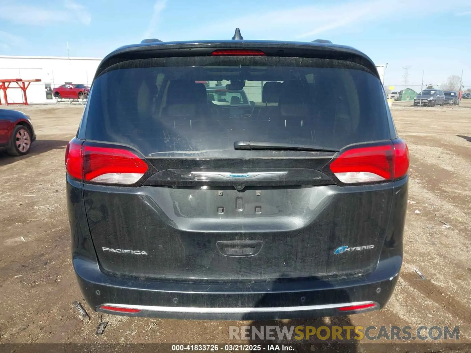 16 fotografías del automóvil dañado 2C4RC1N75KR500240 CHRYSLER PACIFICA HYBRID 2019