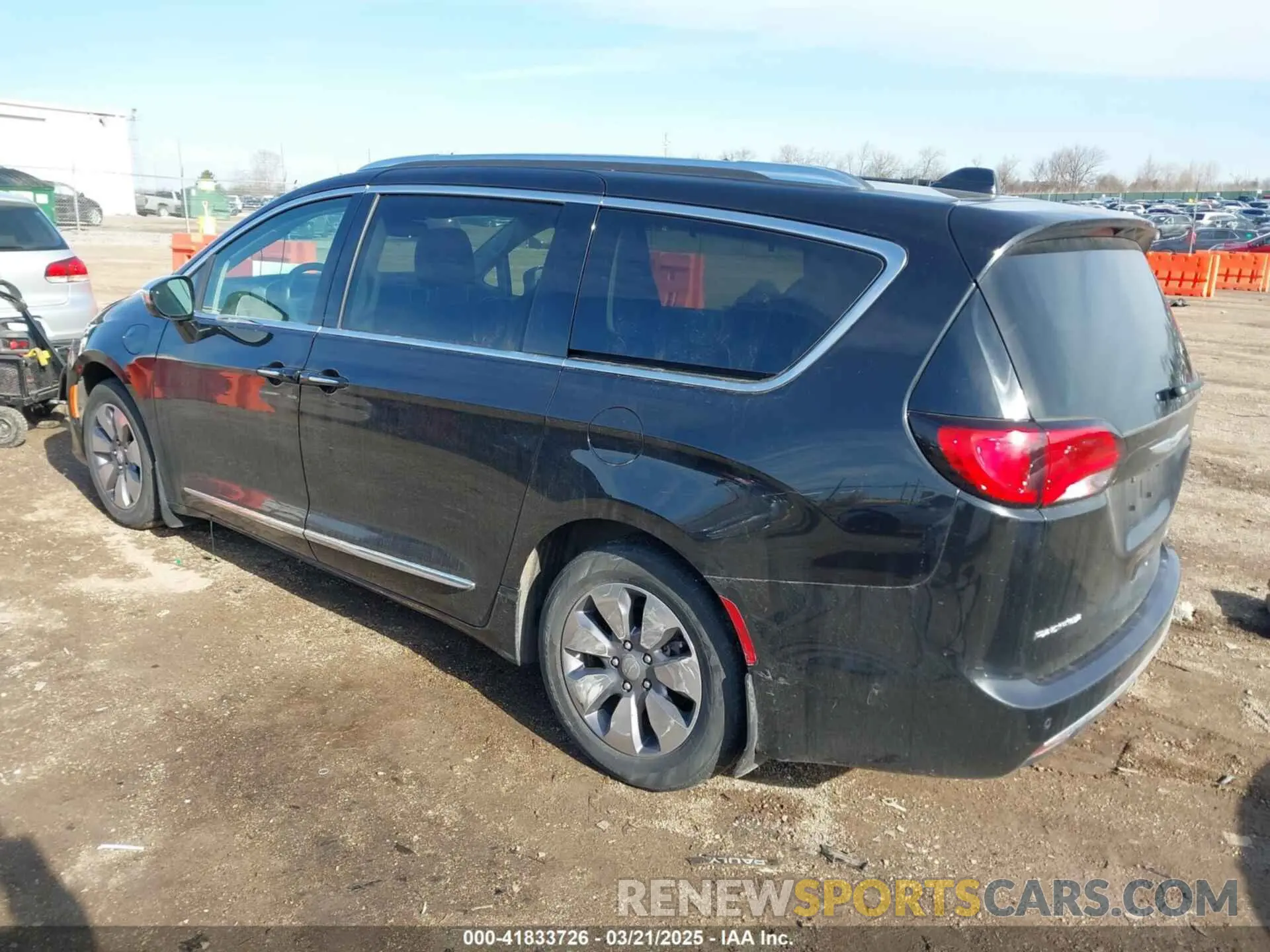 3 fotografías del automóvil dañado 2C4RC1N75KR500240 CHRYSLER PACIFICA HYBRID 2019