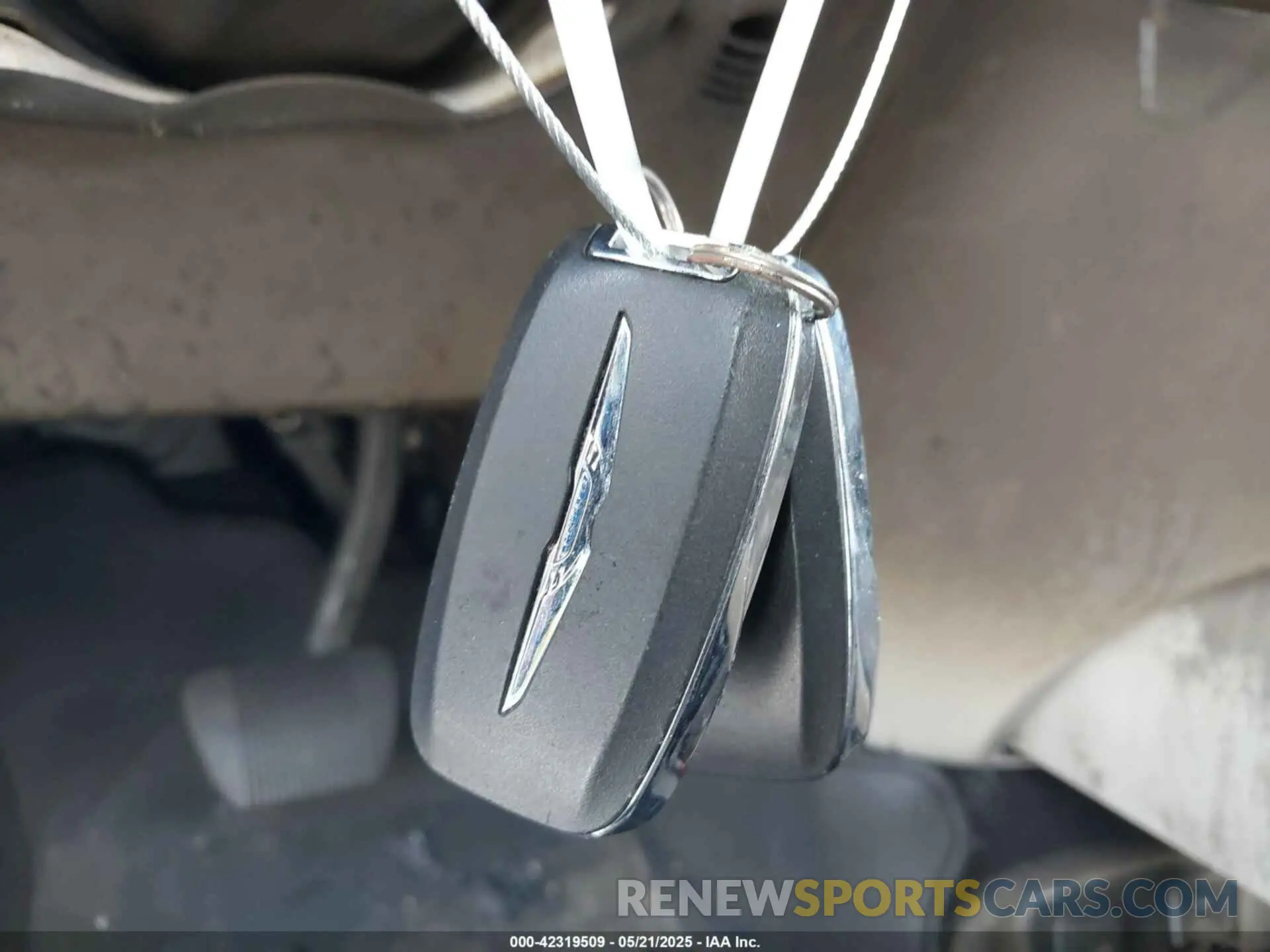 11 fotografías del automóvil dañado 2C4RC1L70MR522460 CHRYSLER PACIFICA HYBRID 2021