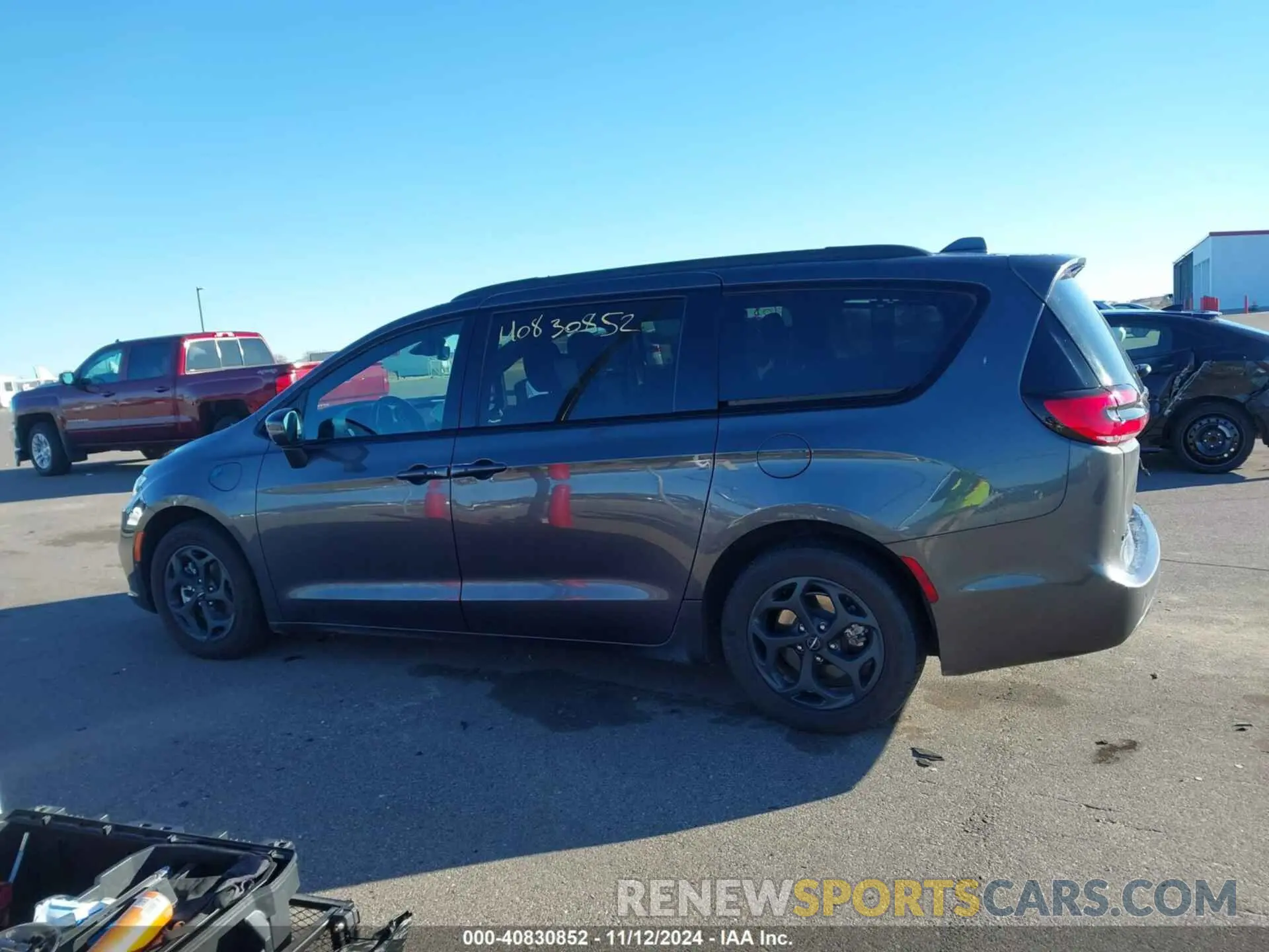 15 fotografías del automóvil dañado 2C4RC1L71MR550610 CHRYSLER PACIFICA HYBRID 2021