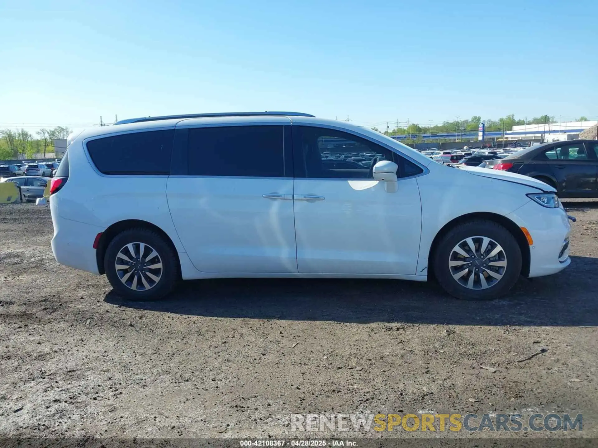 13 fotografías del automóvil dañado 2C4RC1L72MR599542 CHRYSLER PACIFICA HYBRID 2021
