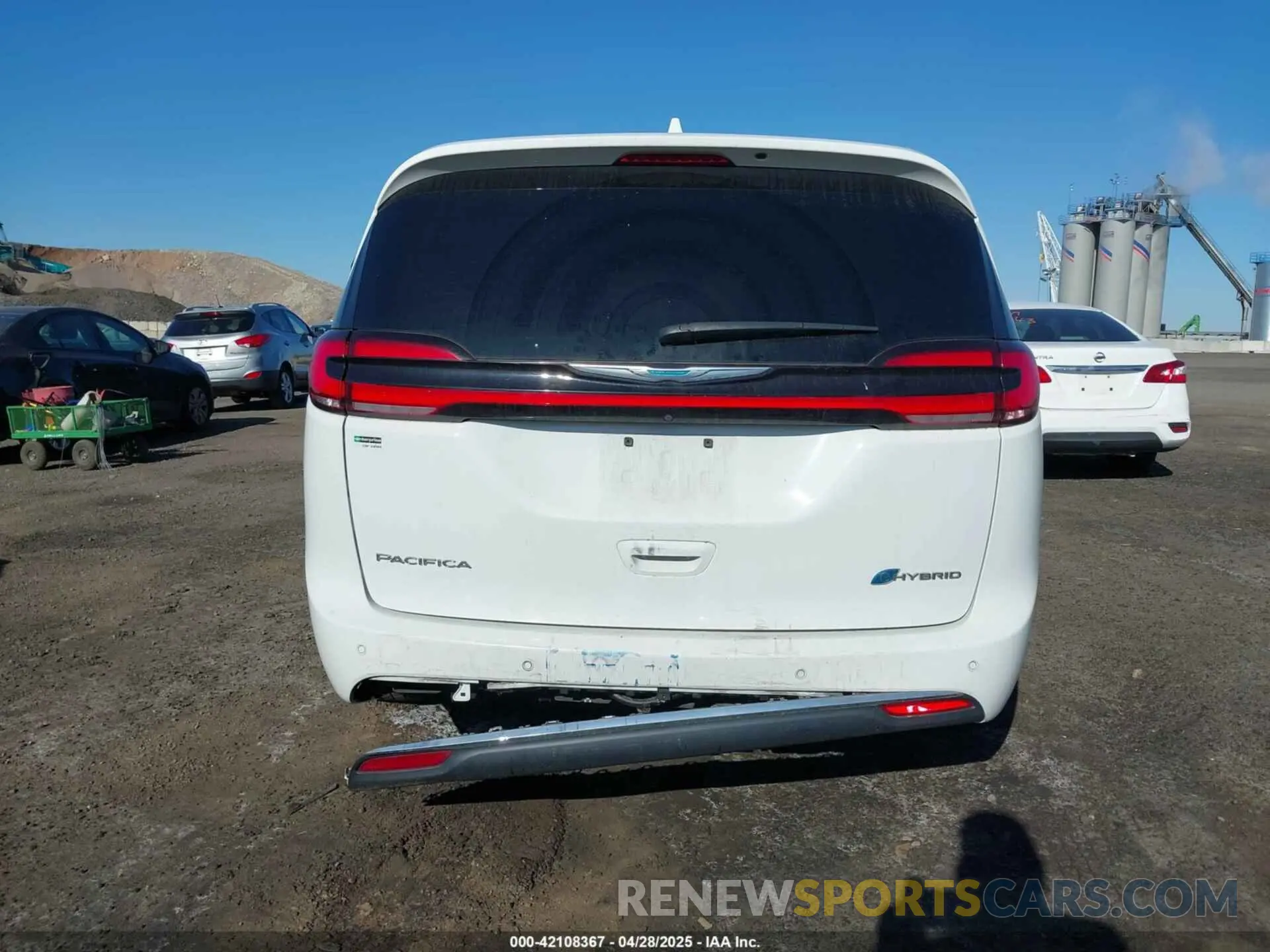 16 fotografías del automóvil dañado 2C4RC1L72MR599542 CHRYSLER PACIFICA HYBRID 2021