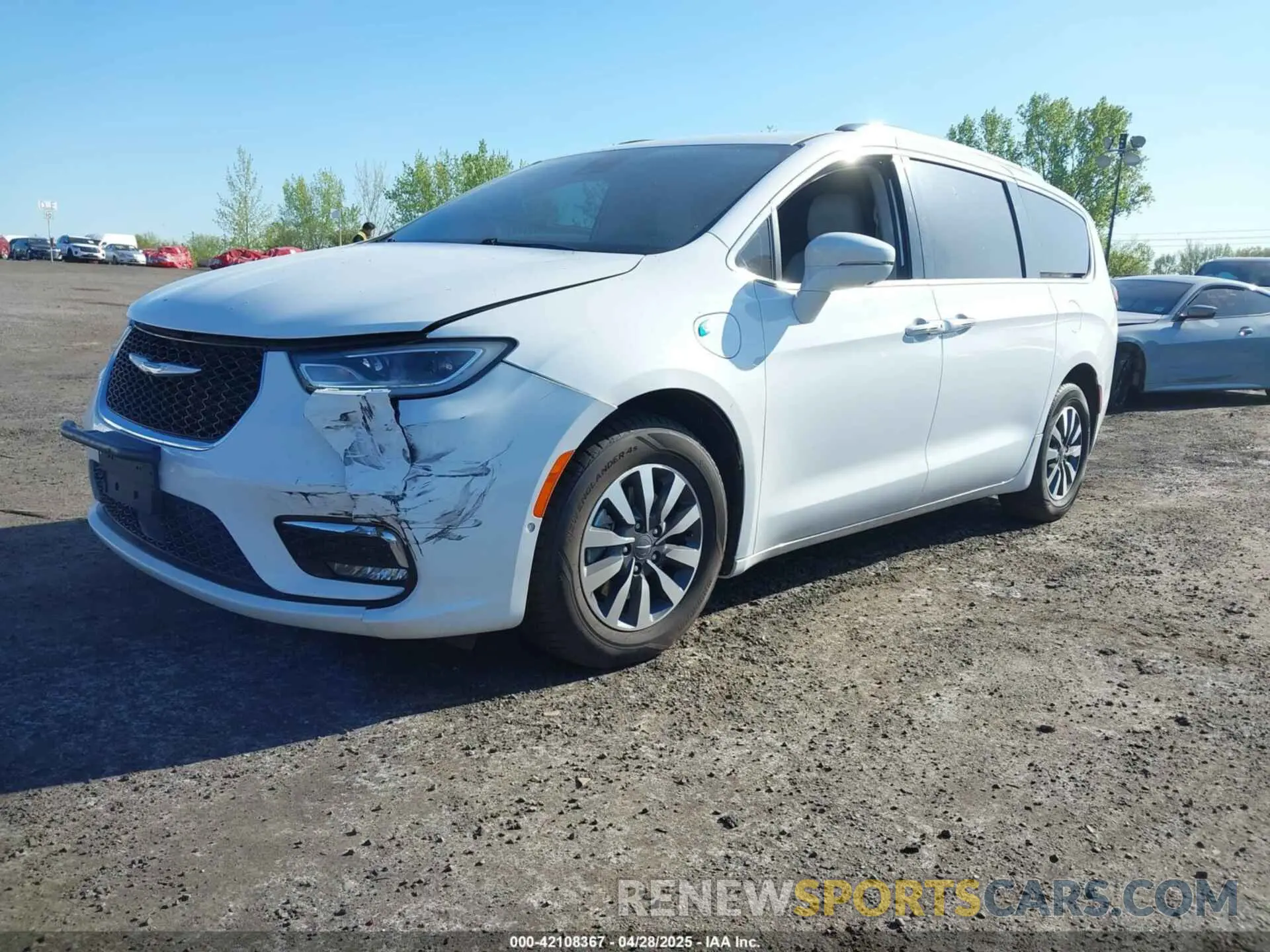 2 fotografías del automóvil dañado 2C4RC1L72MR599542 CHRYSLER PACIFICA HYBRID 2021
