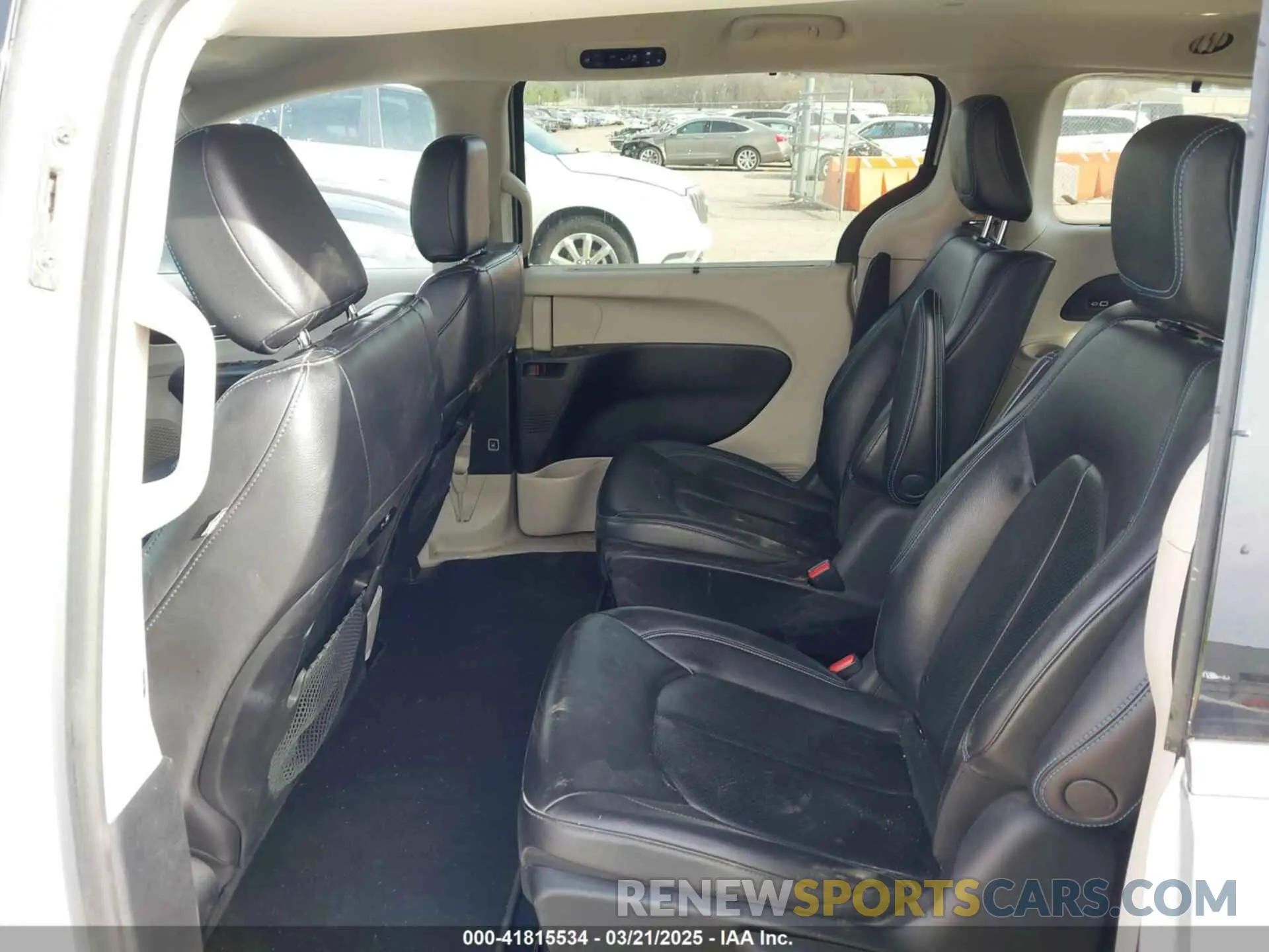 8 fotografías del automóvil dañado 2C4RC1L77MR594062 CHRYSLER PACIFICA HYBRID 2021