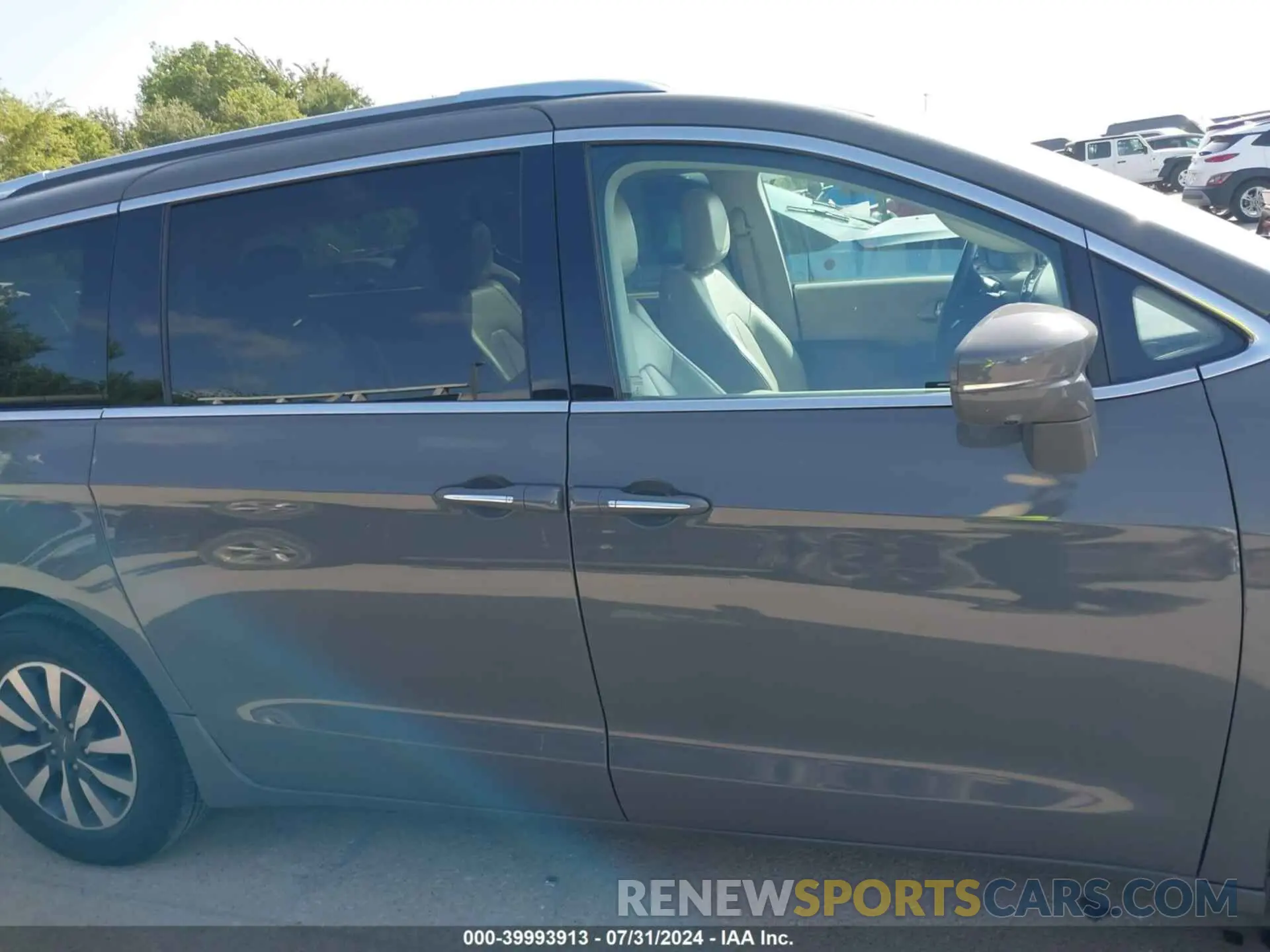 13 fotografías del automóvil dañado 2C4RC1L78MR596371 CHRYSLER PACIFICA HYBRID 2021