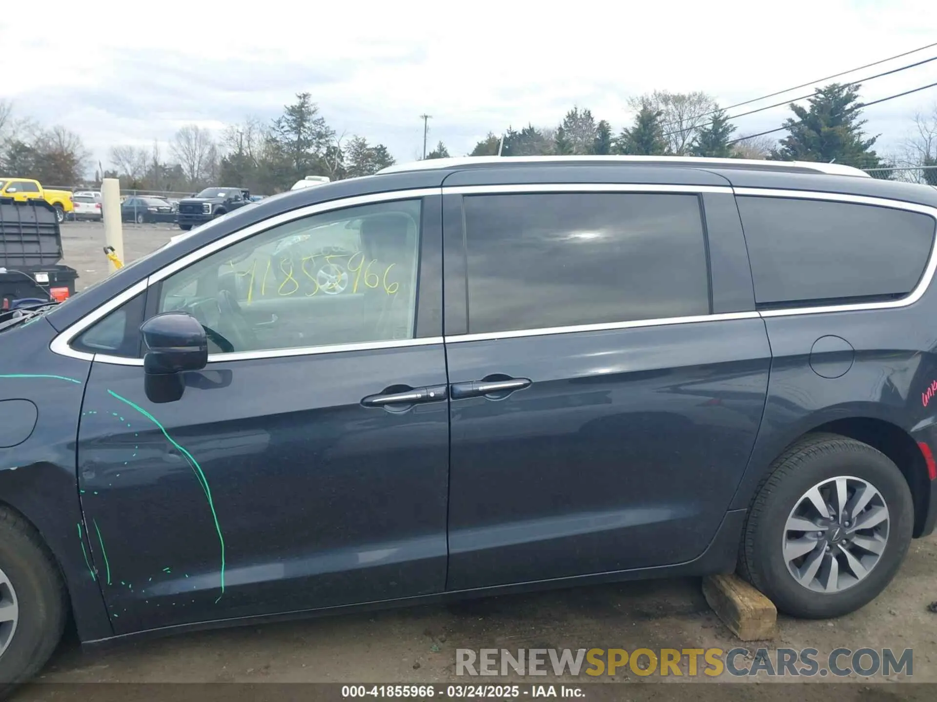 14 fotografías del automóvil dañado 2C4RC1L7XMR593987 CHRYSLER PACIFICA HYBRID 2021